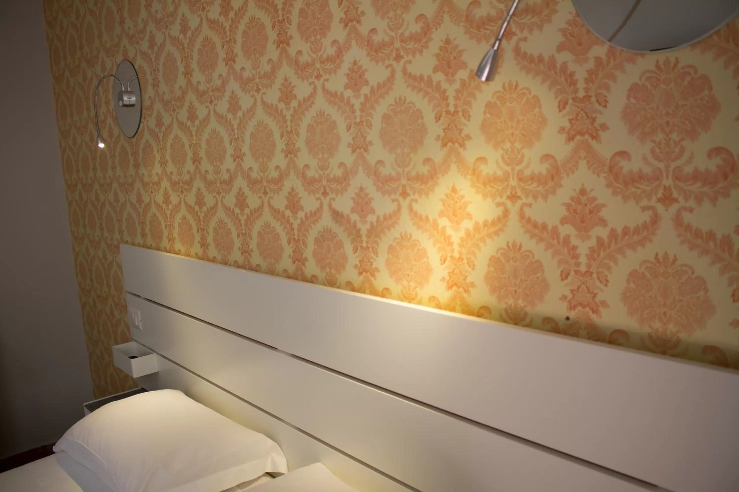 Bedroom, Bathroom in IL MERCATO CENTRALE B and B