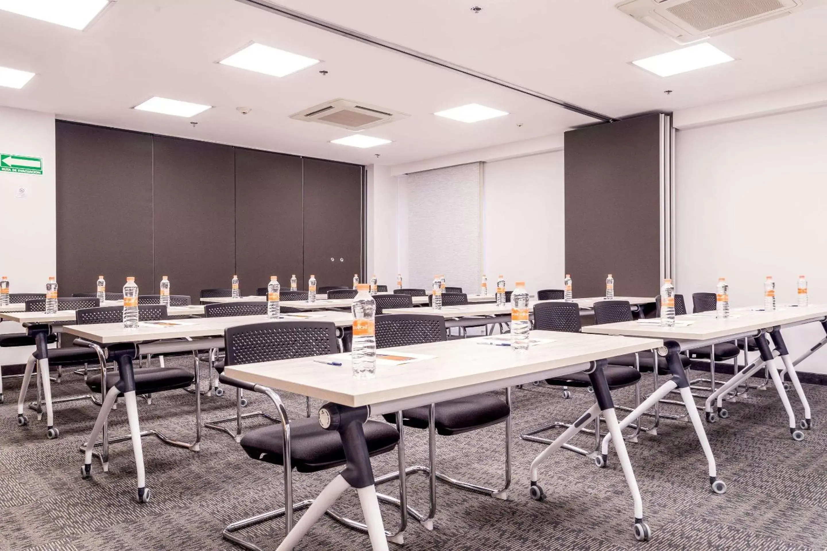 Comfort Inn Hermosillo Aeropuerto Comfort Inn Hermosillo Aeropuerto