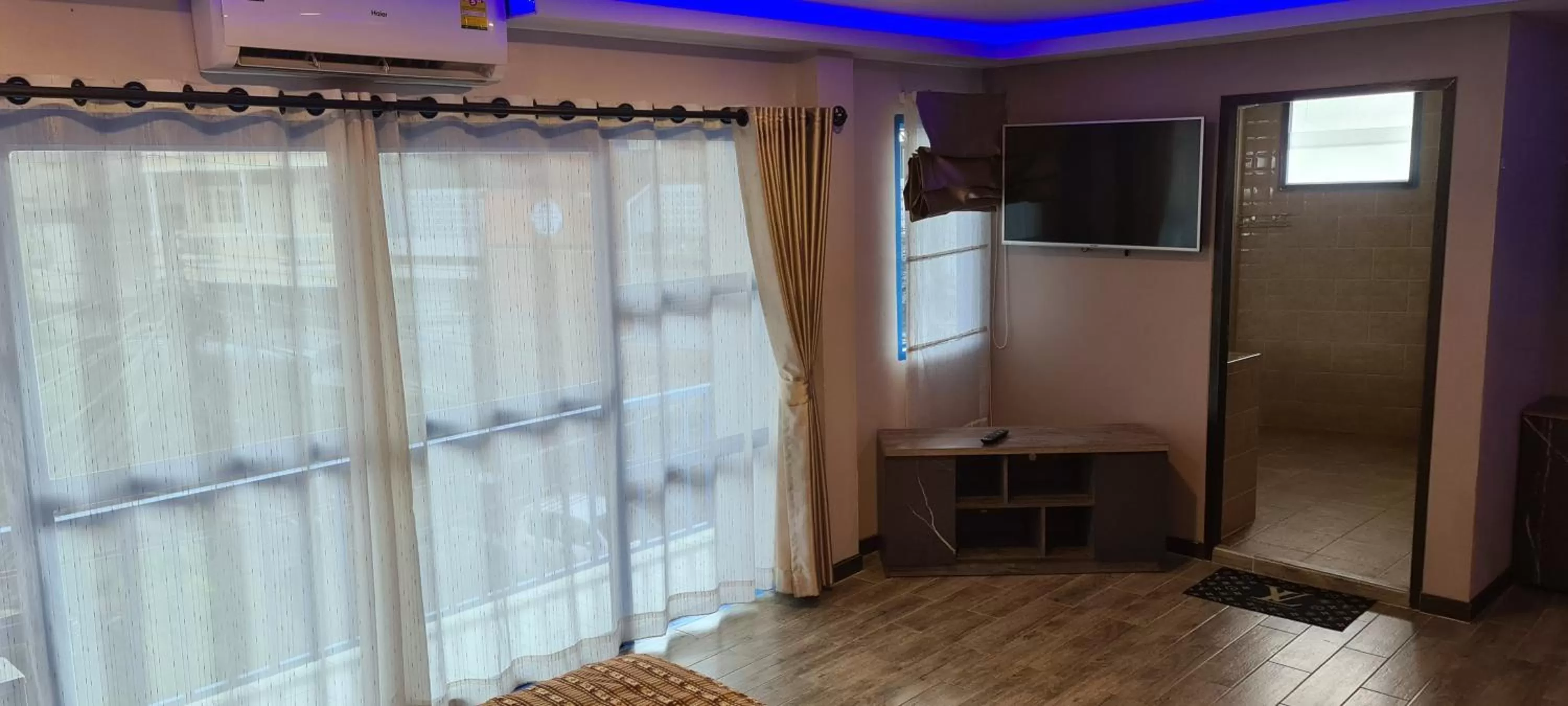 TV/Entertainment Center in The Bavarian Guesthouse