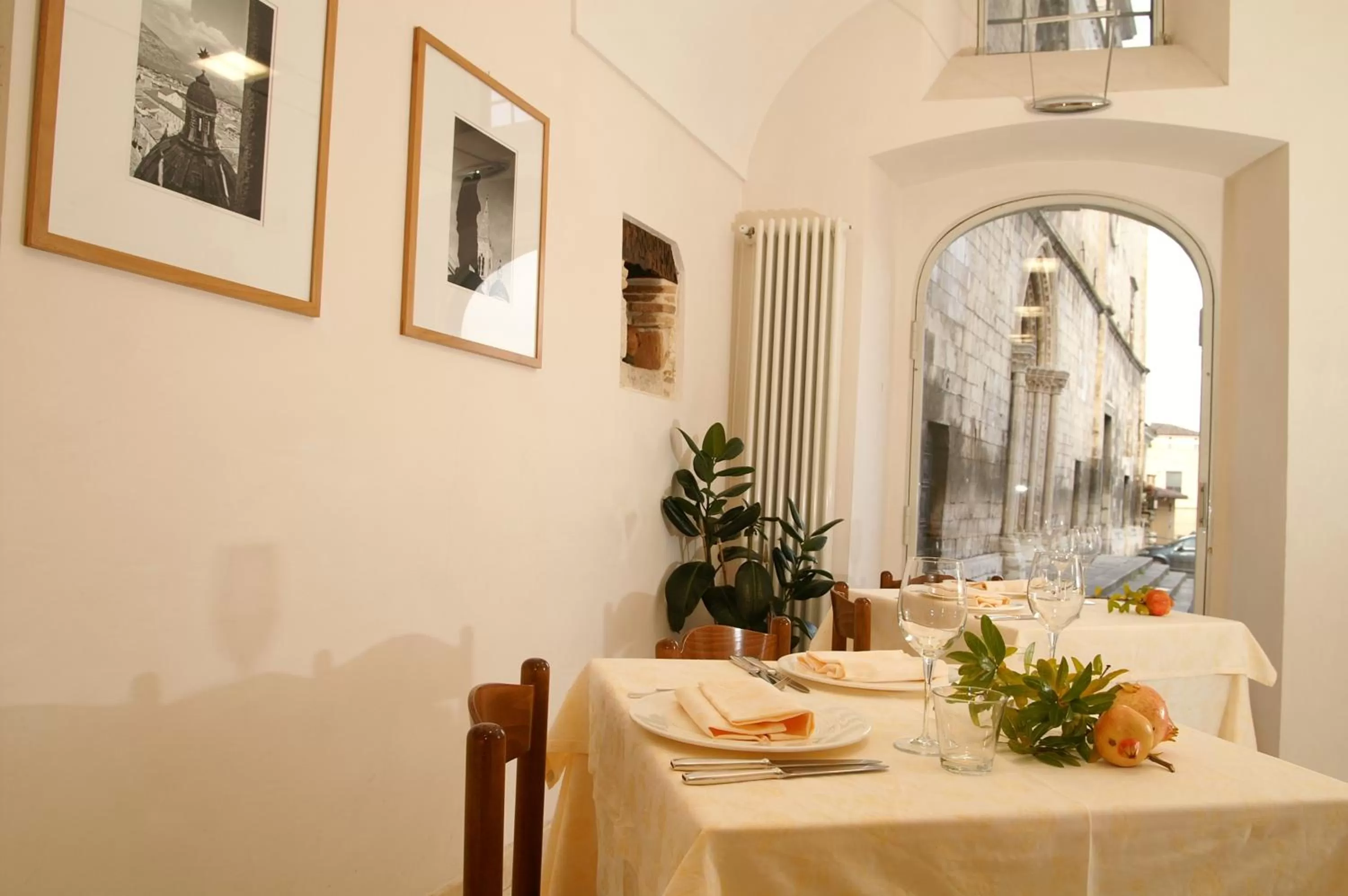 Restaurant/places to eat in La Locanda di Gino