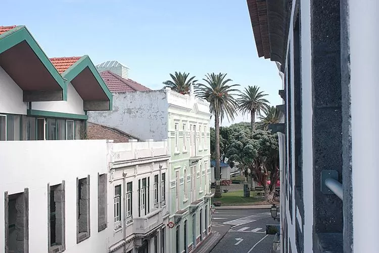 Area and facilities in Faial Marina Apartments 1