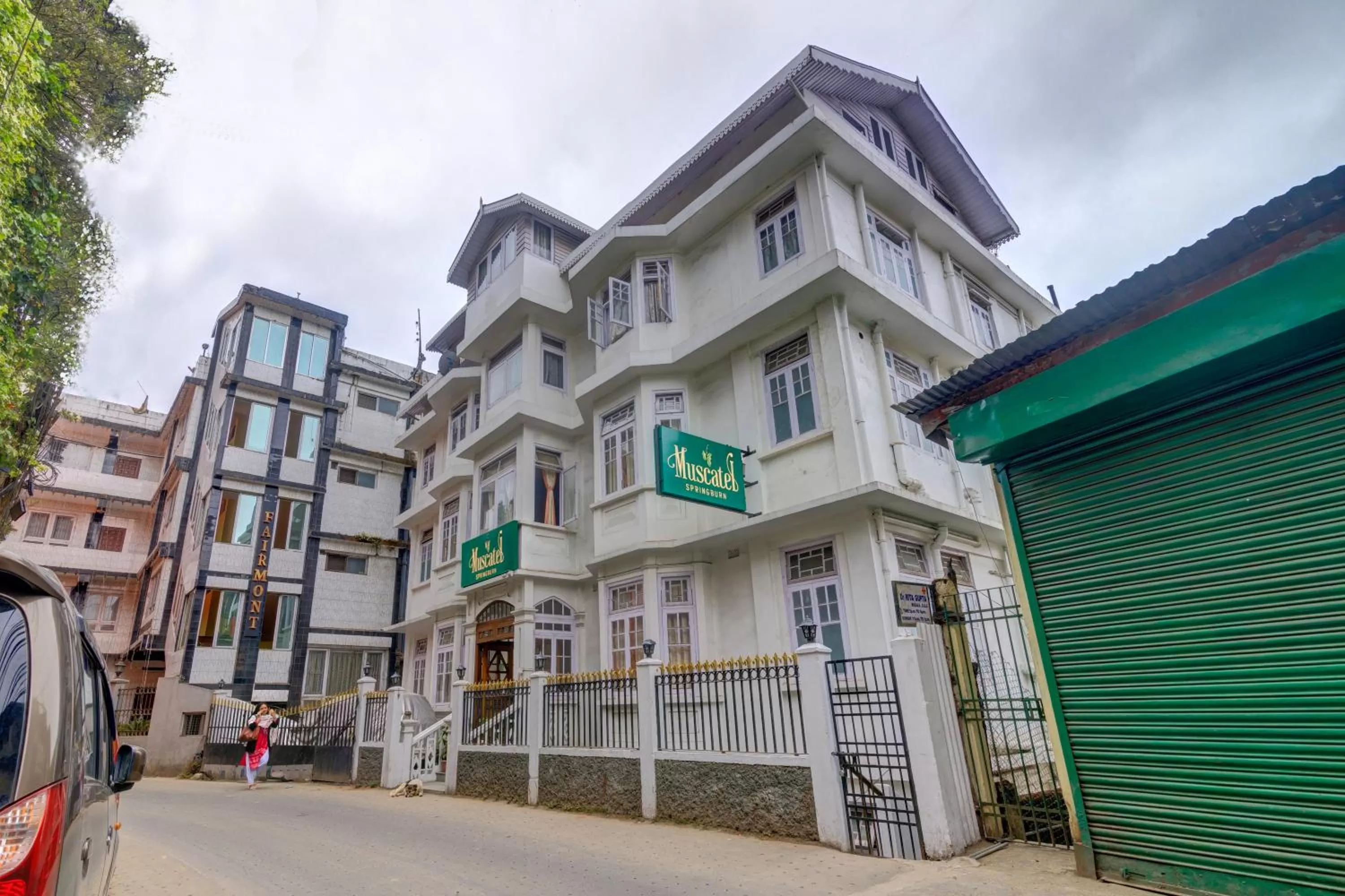 Property building in Muscatel Spring Burn - 100 Mts from Mall Road