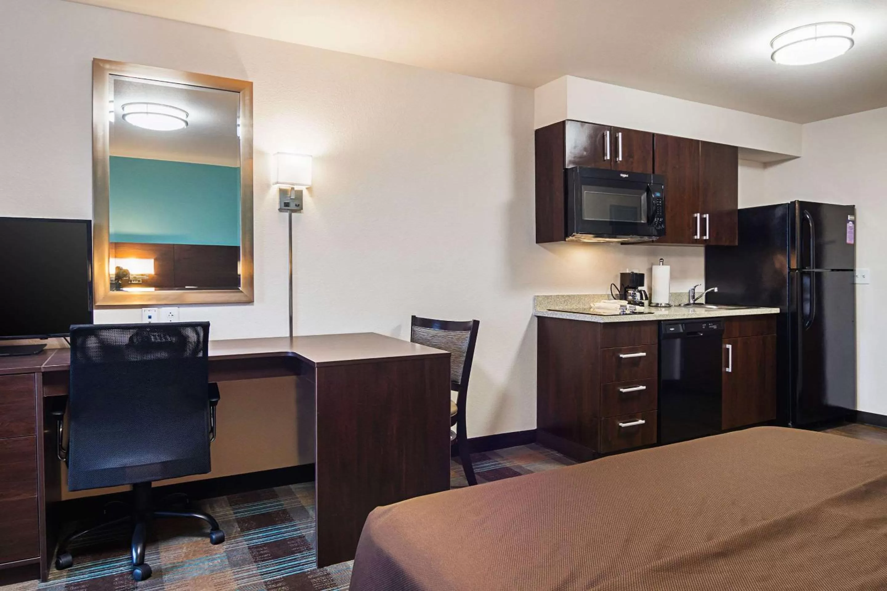 Photo of the whole room in Suburban Studios Monaca - Pittsburgh