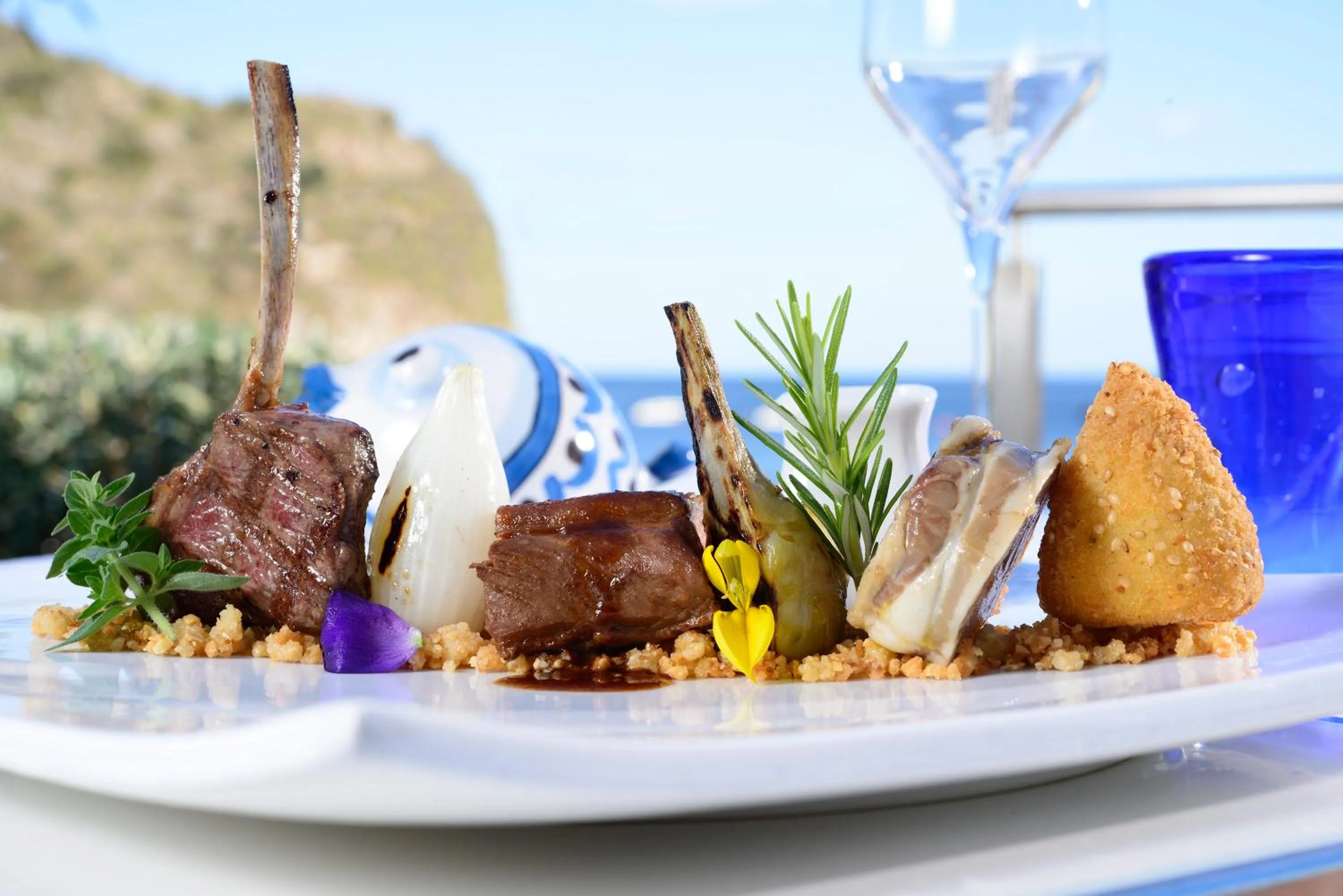 Restaurant/places to eat in La Plage Resort