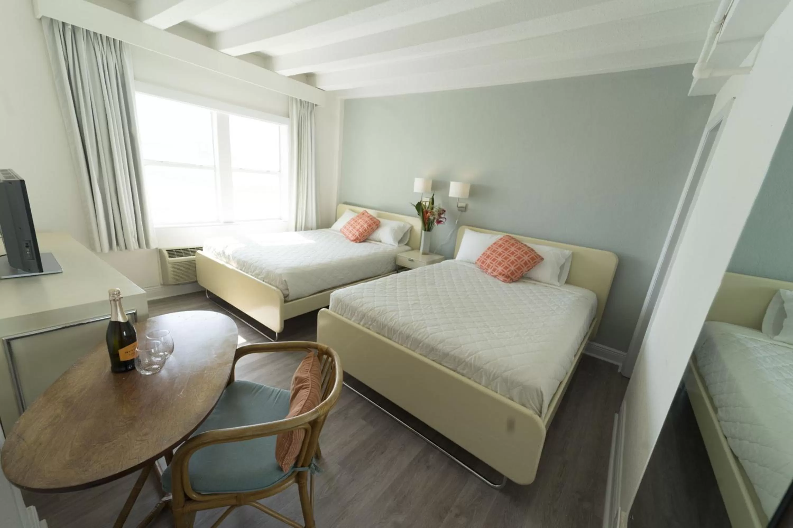 Bed in Broadmore Miami Beach