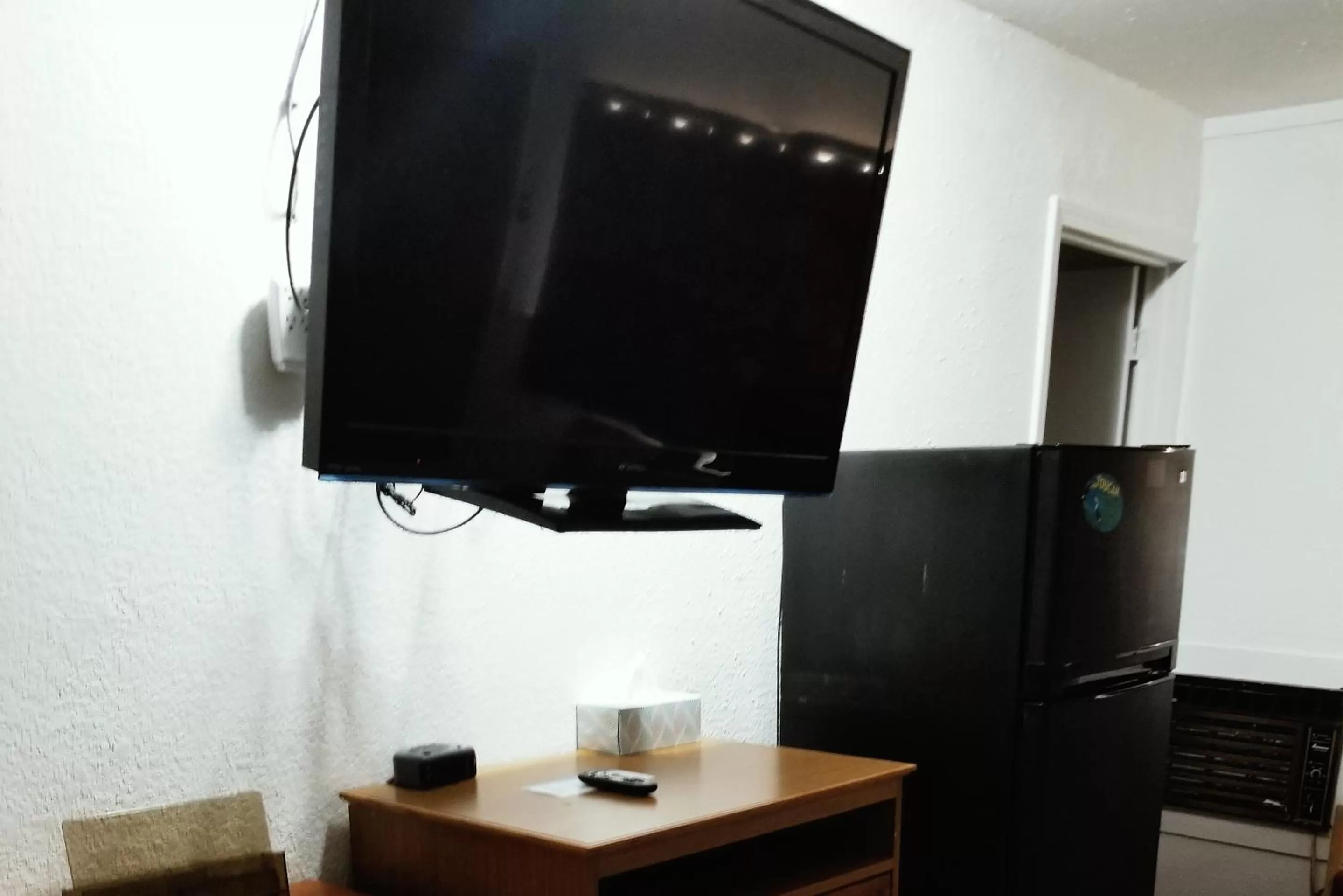 Bedroom in Sky-Palace Inn & Suites Hutchinson