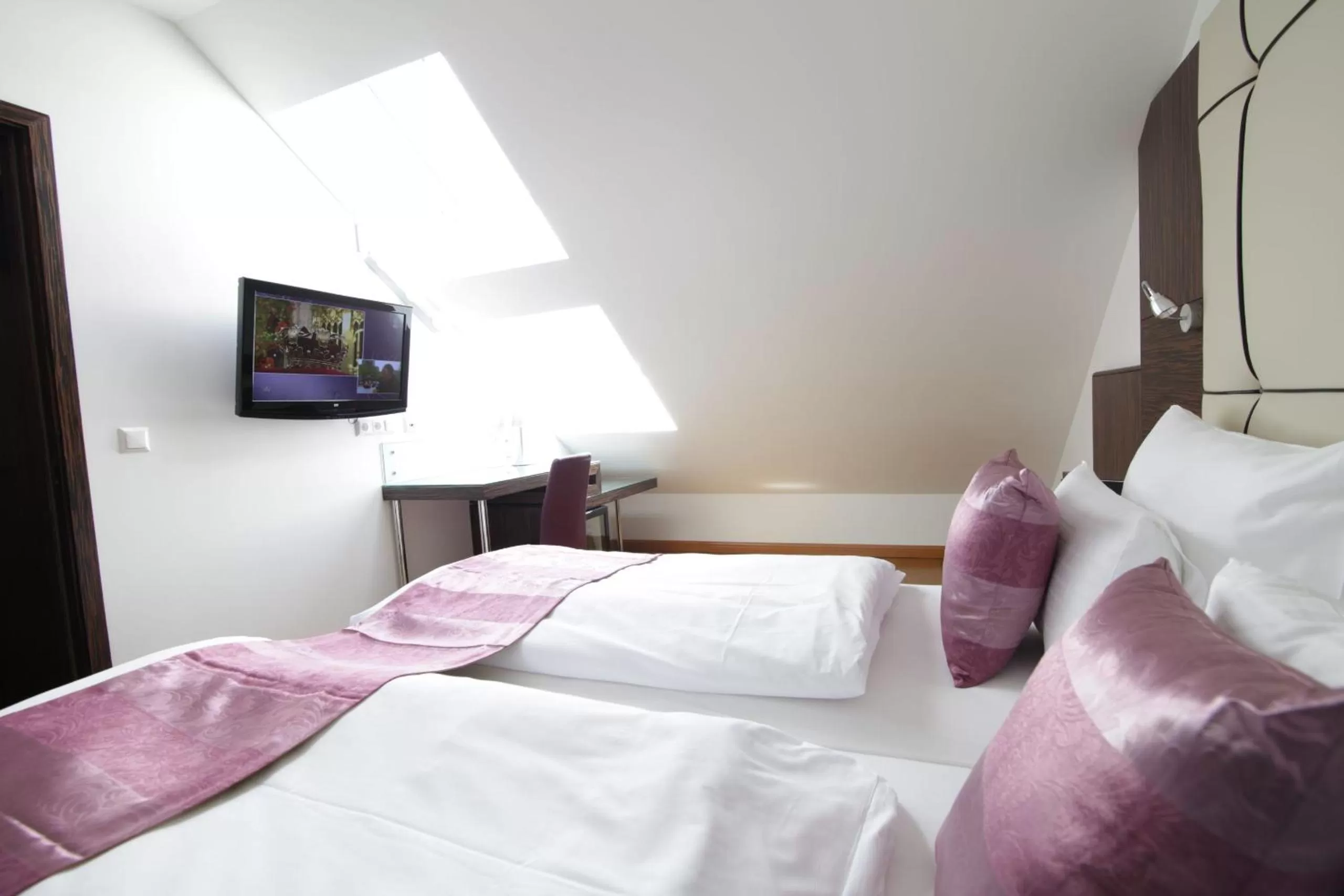 Bed in Best Western Plus Hotel Arcadia