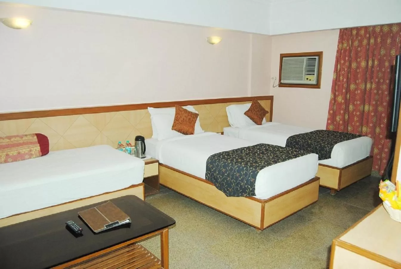 Other, Bed in Hotel Abigail Goradia's