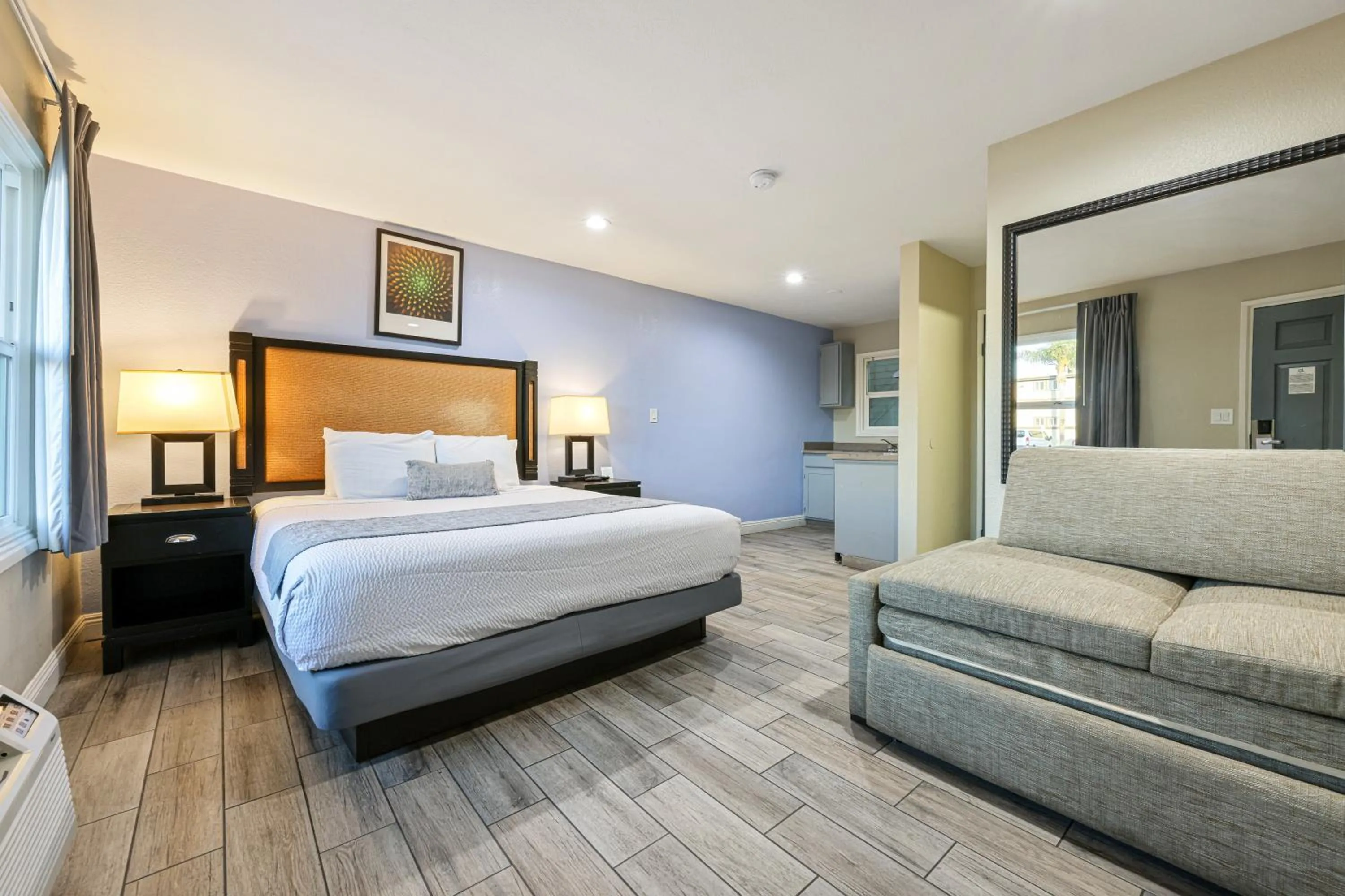 Bed in Hotel Point Loma