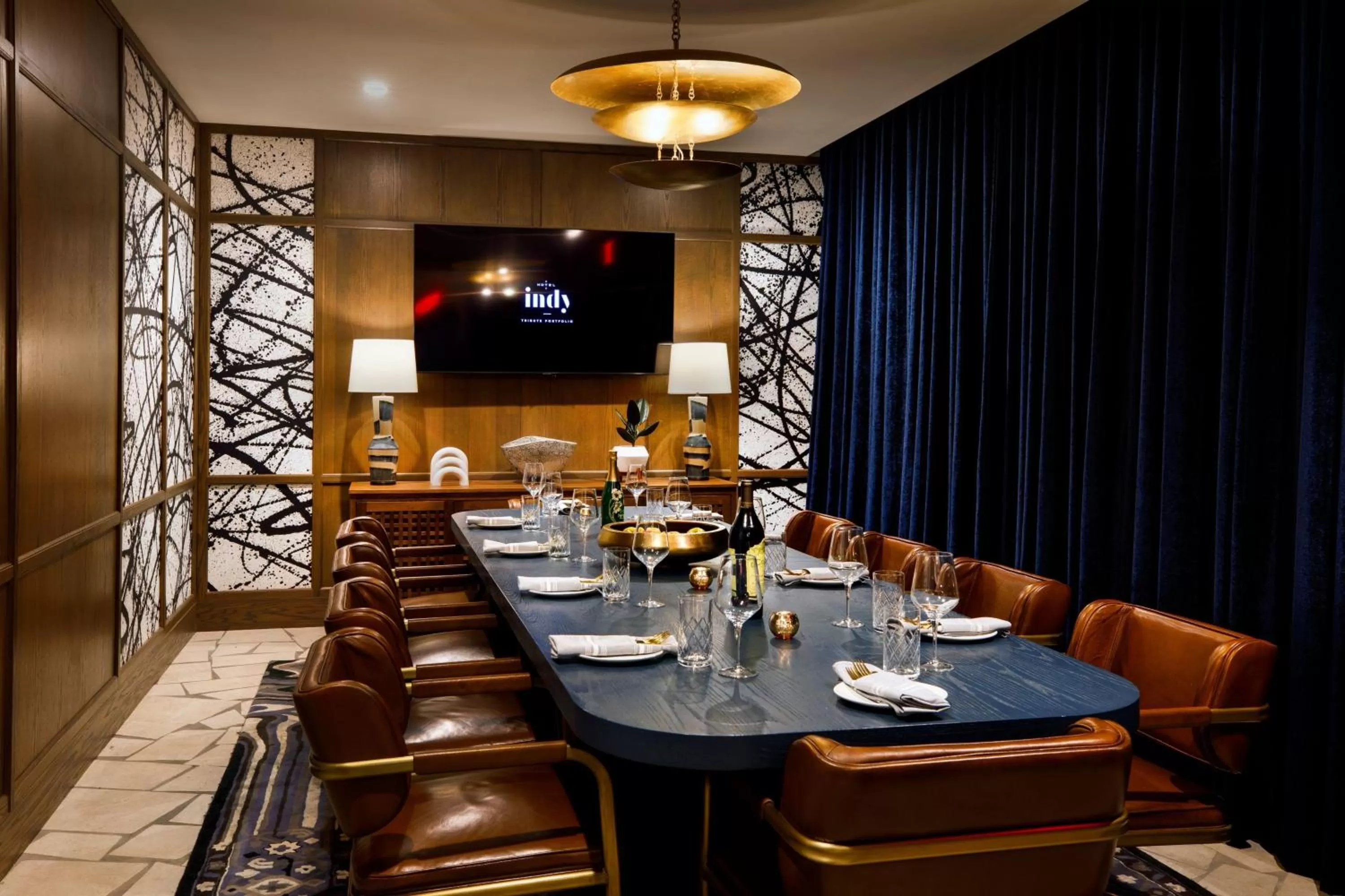 Restaurant/places to eat in Hotel Indy, Indianapolis, a Tribute Portfolio Hotel