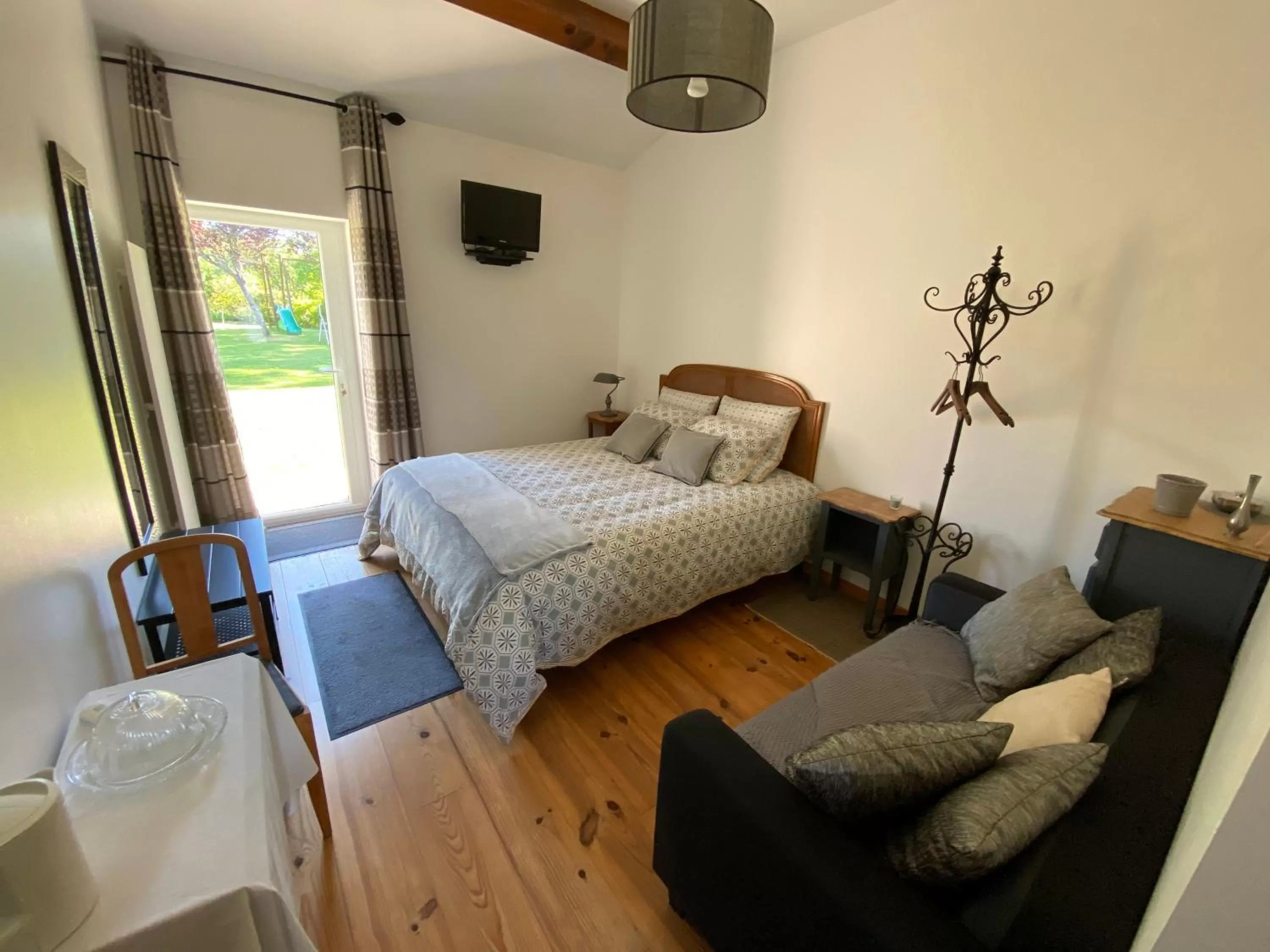 Bed in Au Mas Retz De Jade