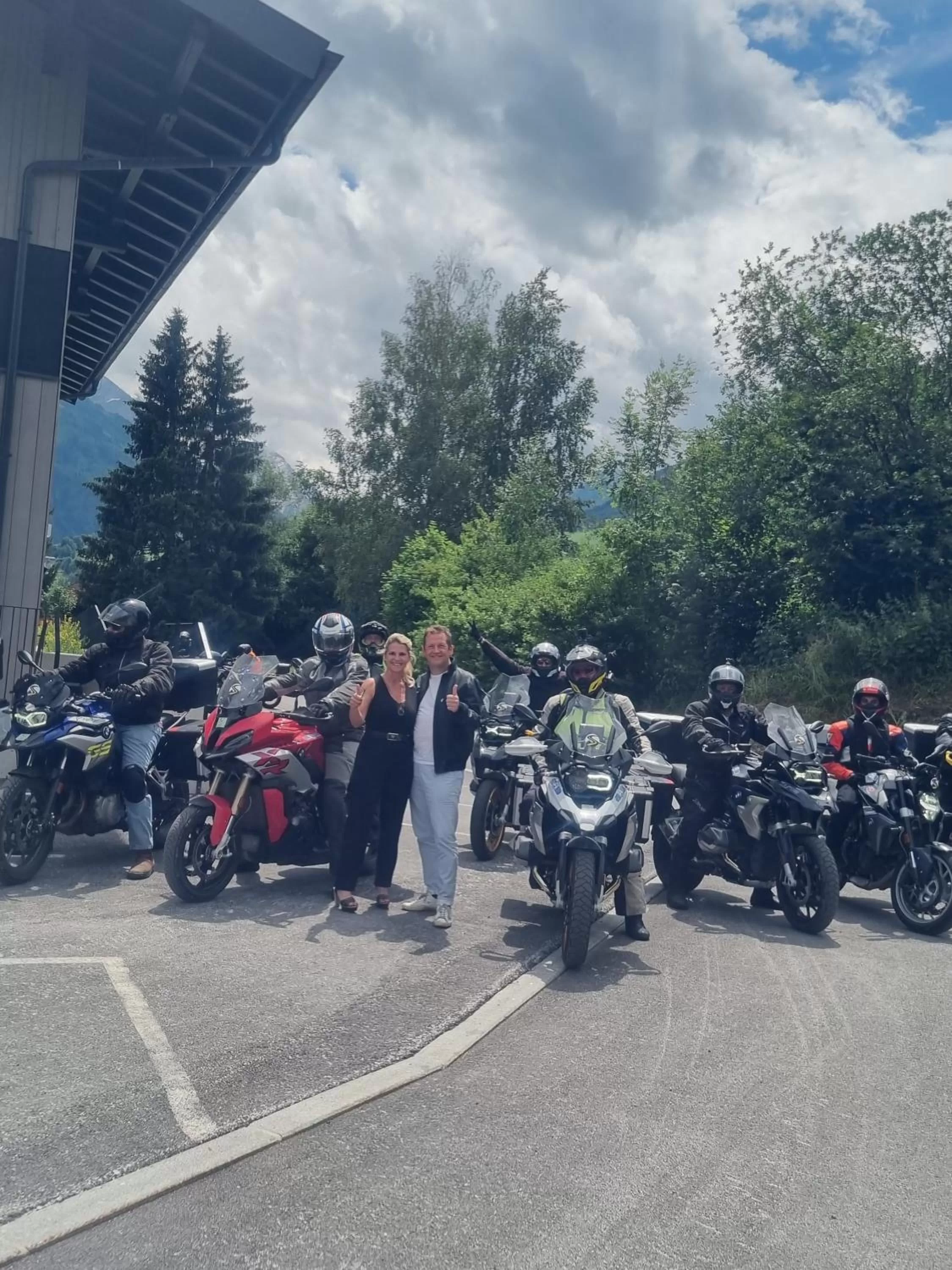 Property building in Emma Deluxe Aparthotel direkt beim Skibus