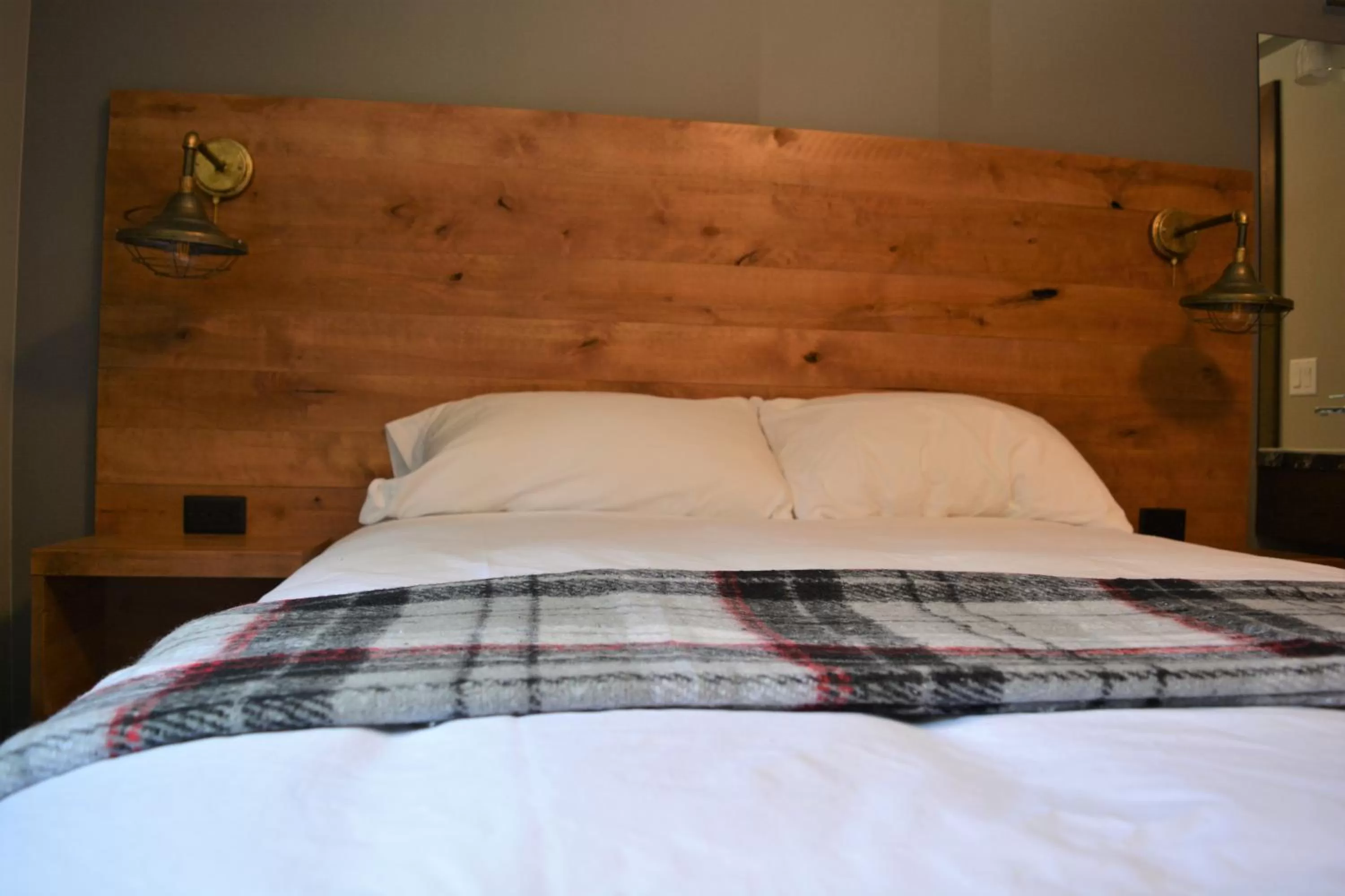 Bed in Sasquatch Inn