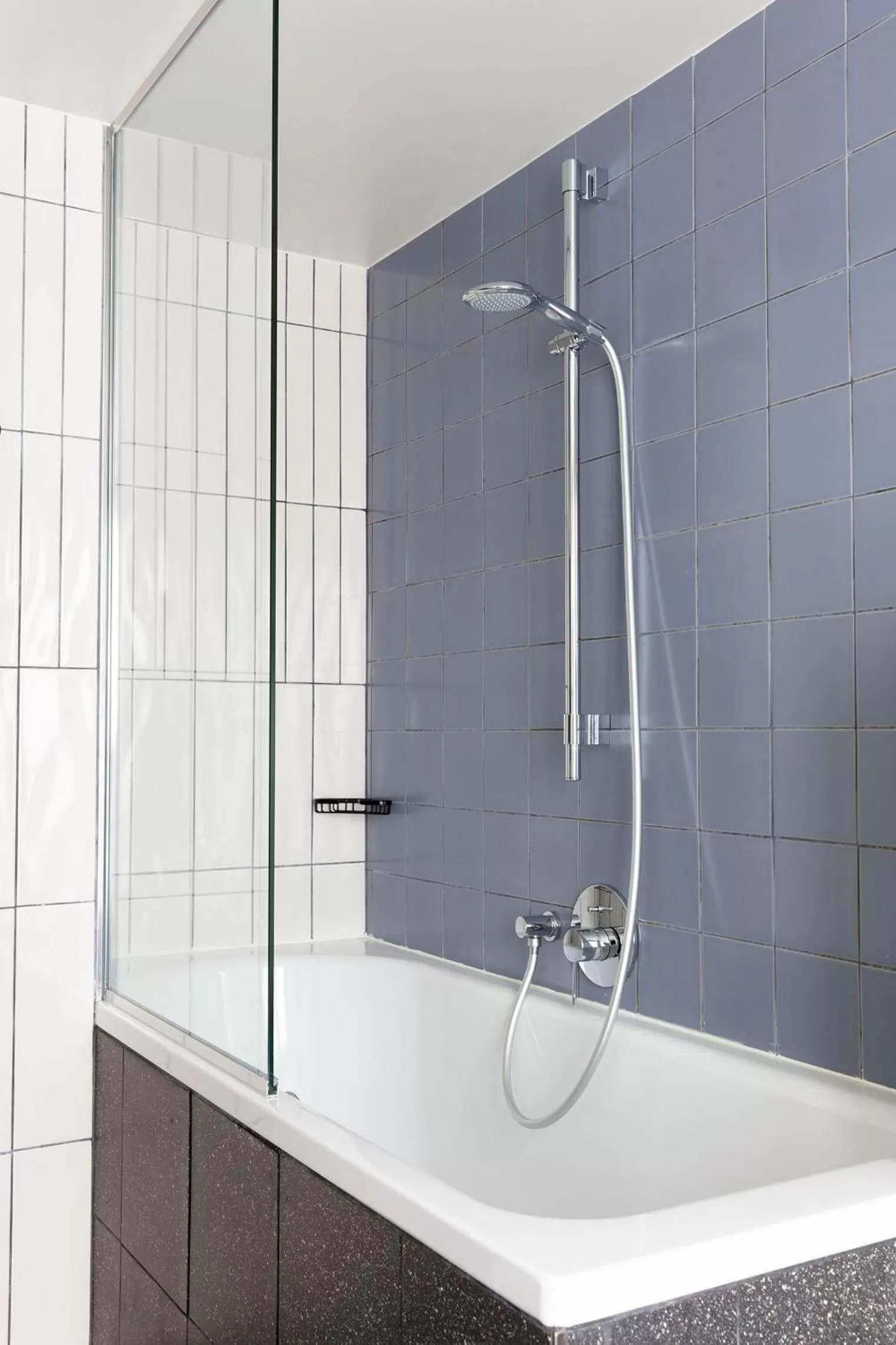 Bathroom in Hotel Bastille Speria