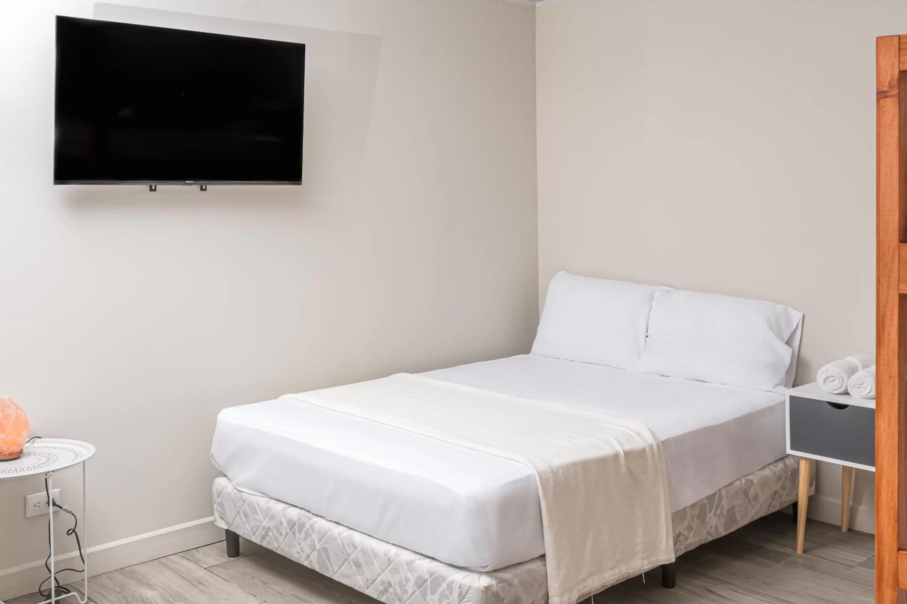 Bed in Otoya Downtown