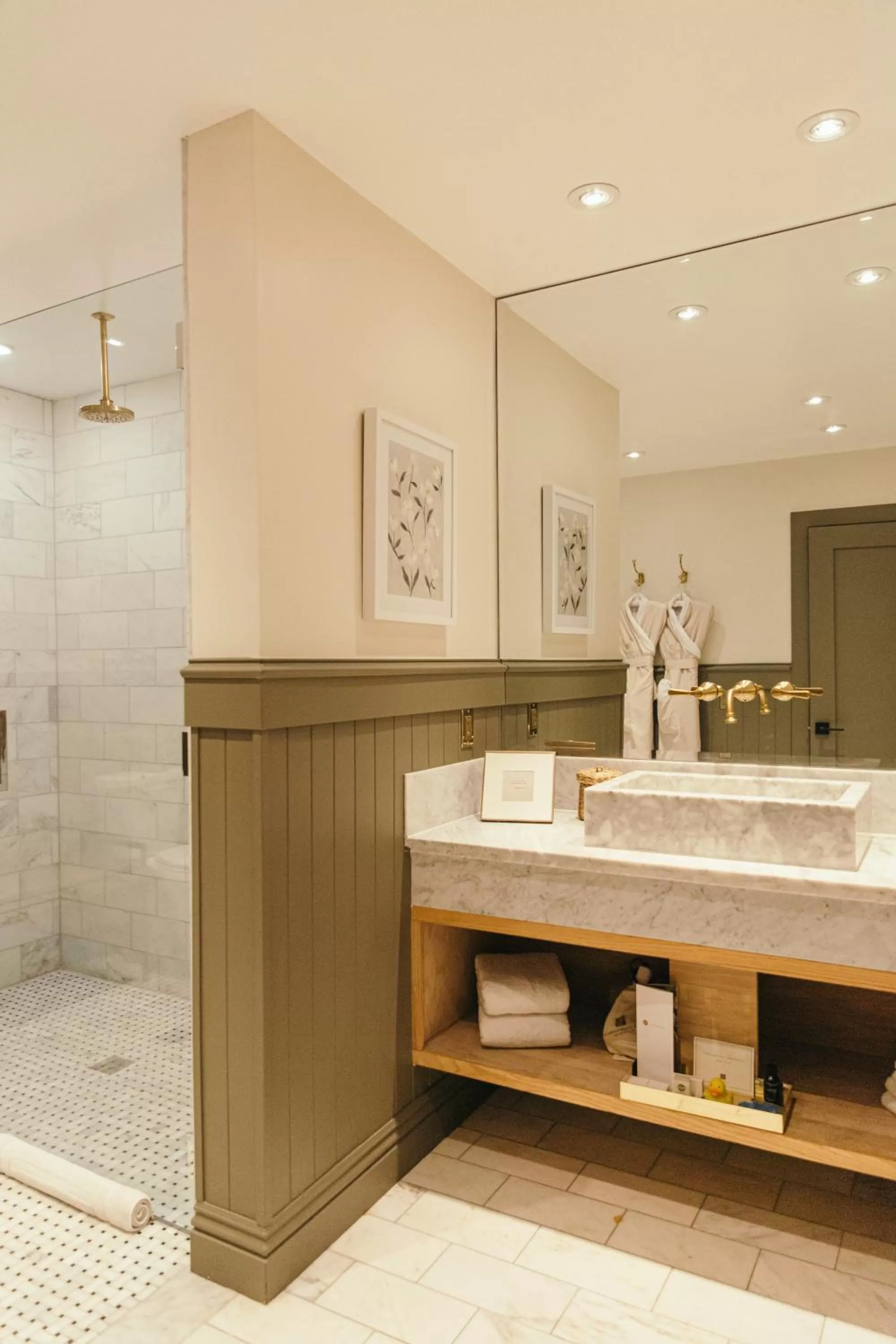 Bathroom in Calamigos Guest Ranch and Beach Club