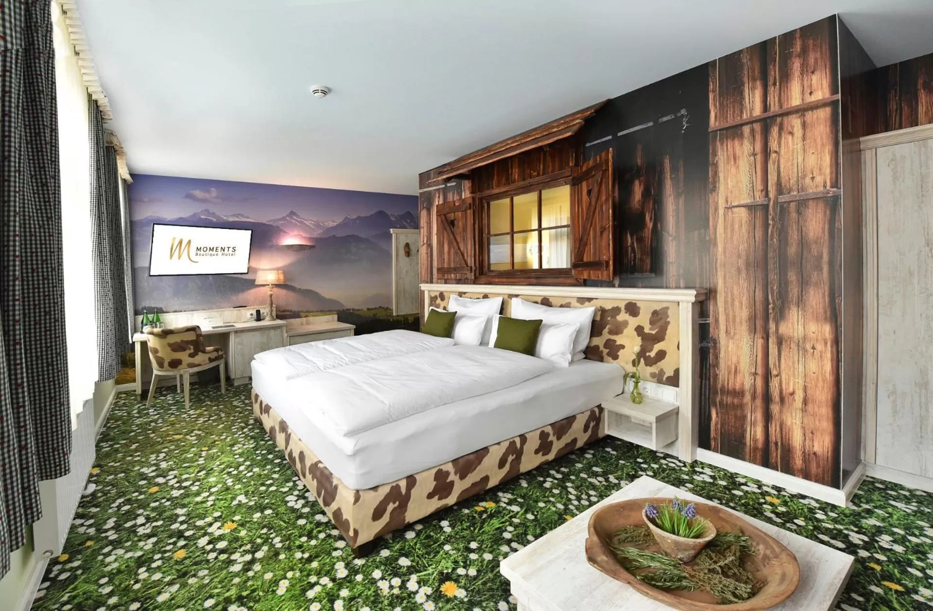 Photo of the whole room, Bed in MOMENTS Boutique Hotel