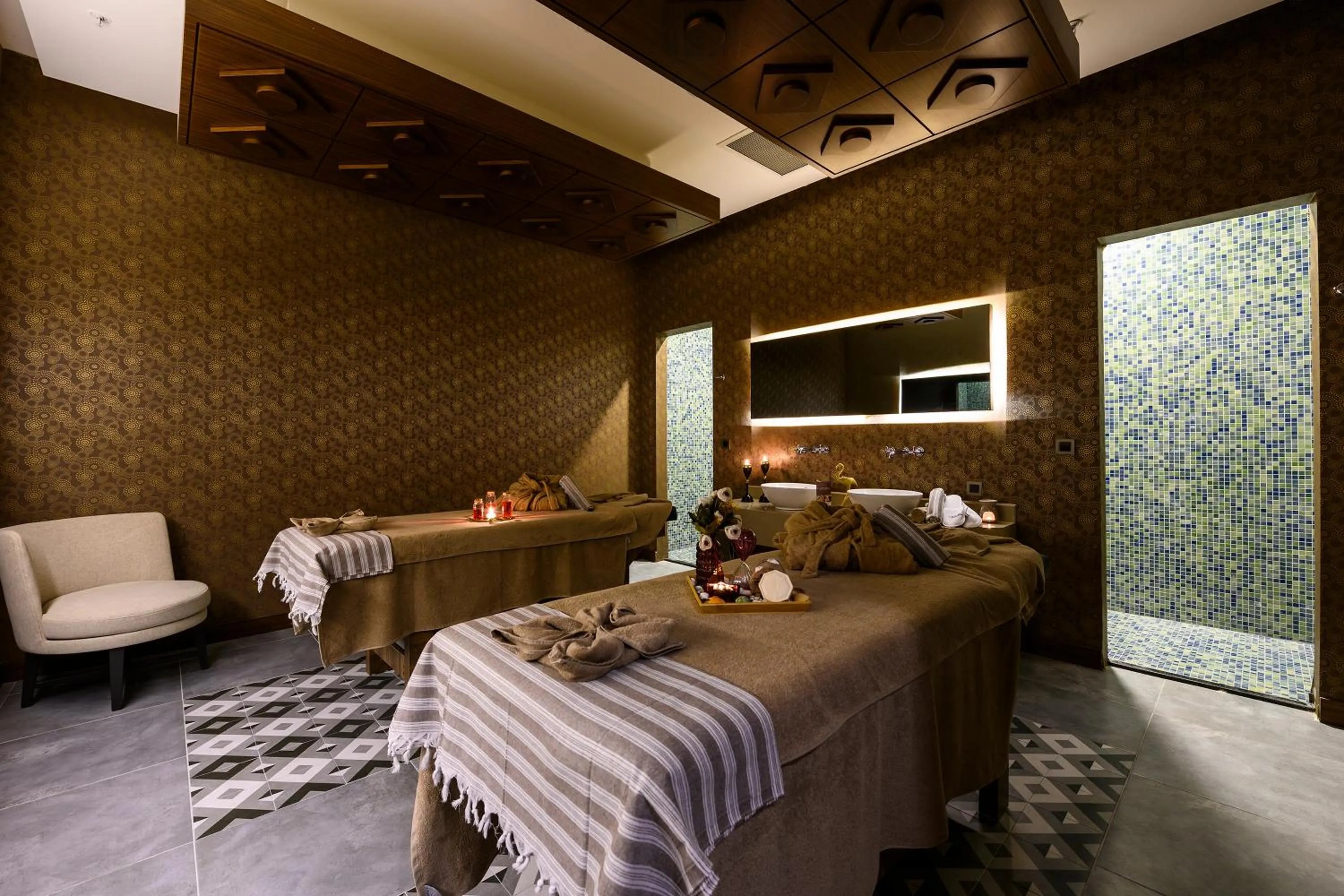 Massage, Bed in La Quinta by Wyndham Istanbul Gunesli