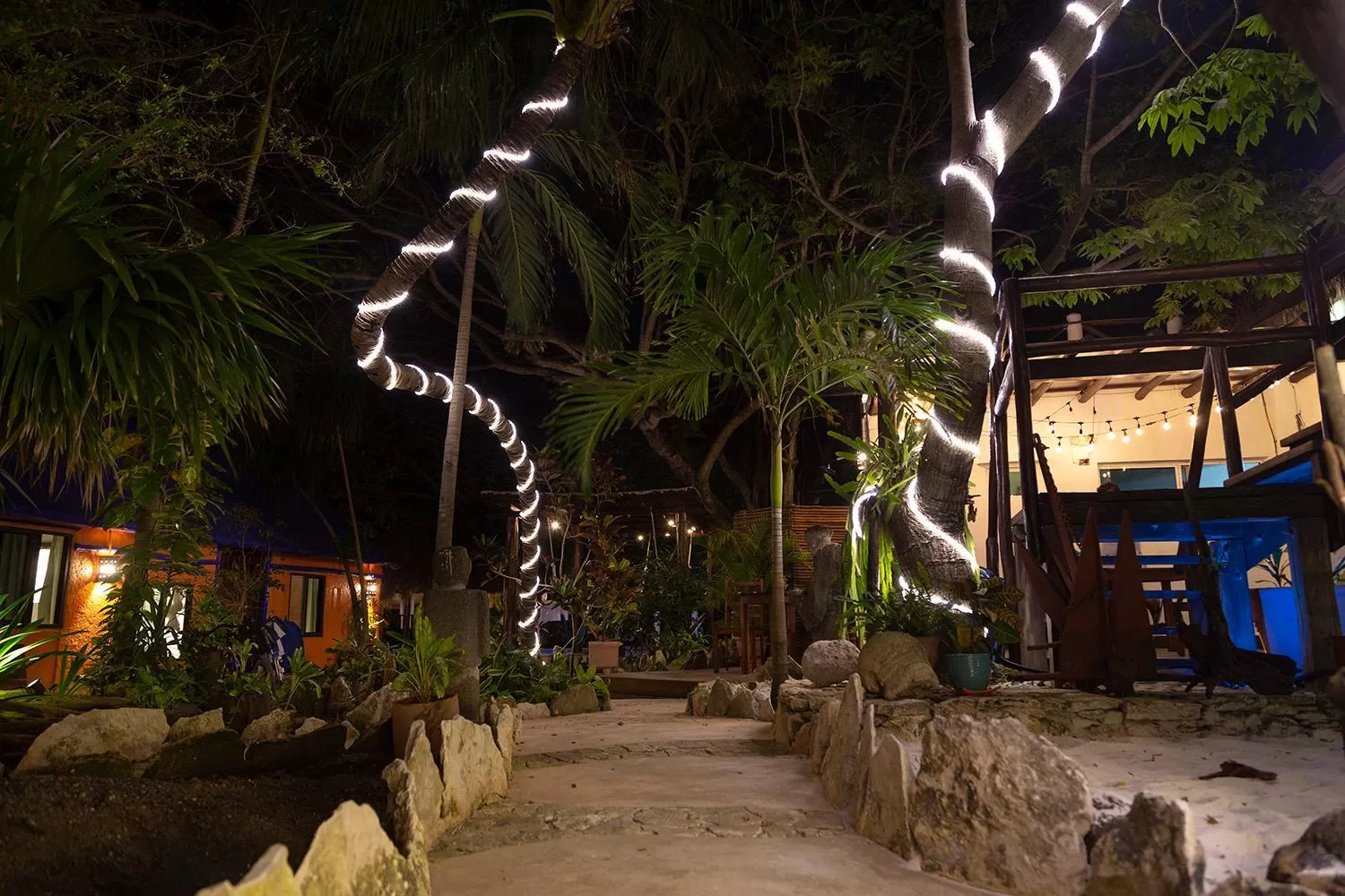 Garden in Hotel Amar Inn