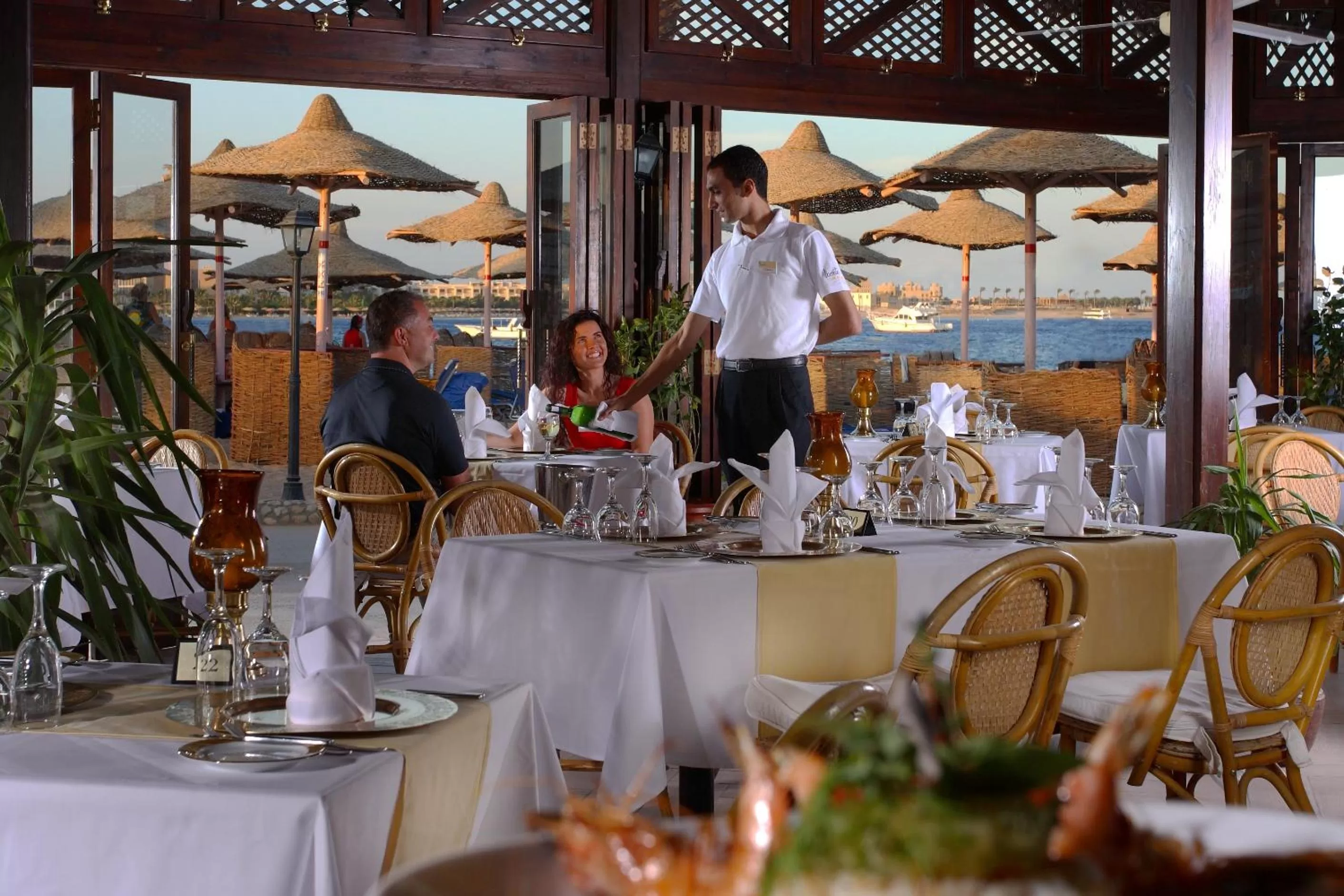 Restaurant/places to eat in JAZ Neo Saraya Palms