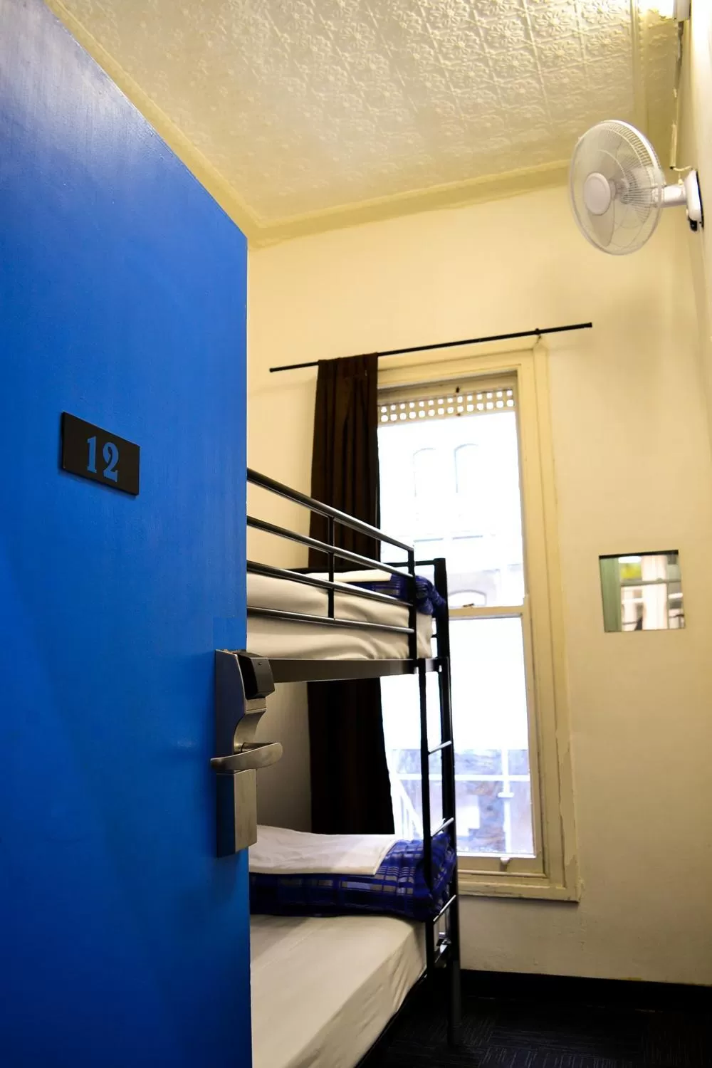bunk bed, Bed in Maze Backpackers - Sydney