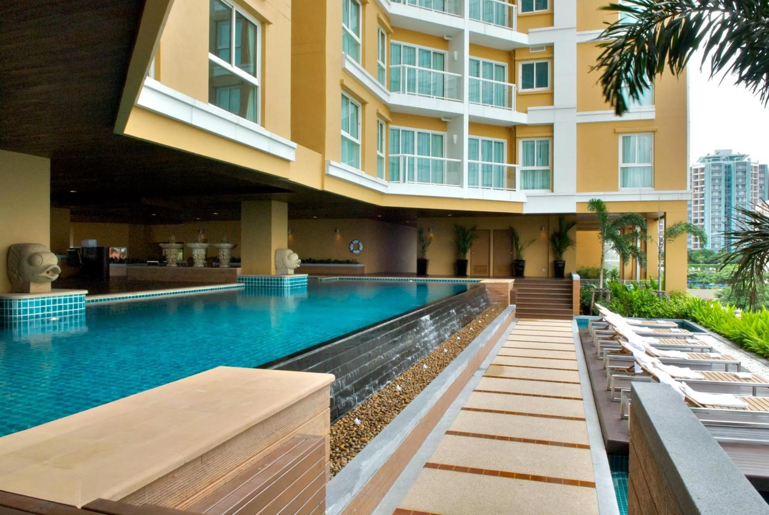 Swimming pool in The Narathiwas Hotel & Residence Sathorn Bangkok
