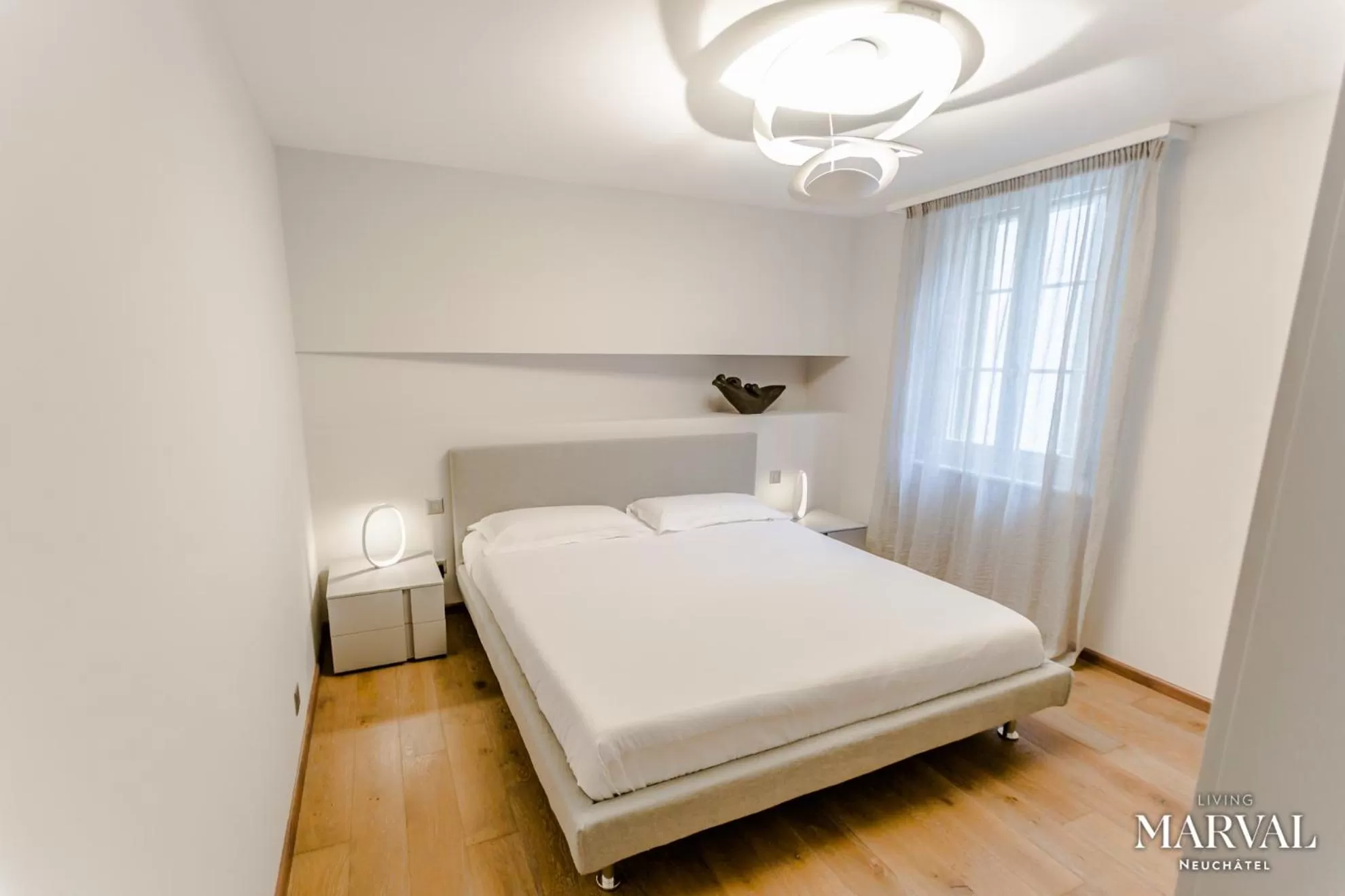 Bed in Les Galeries Marval