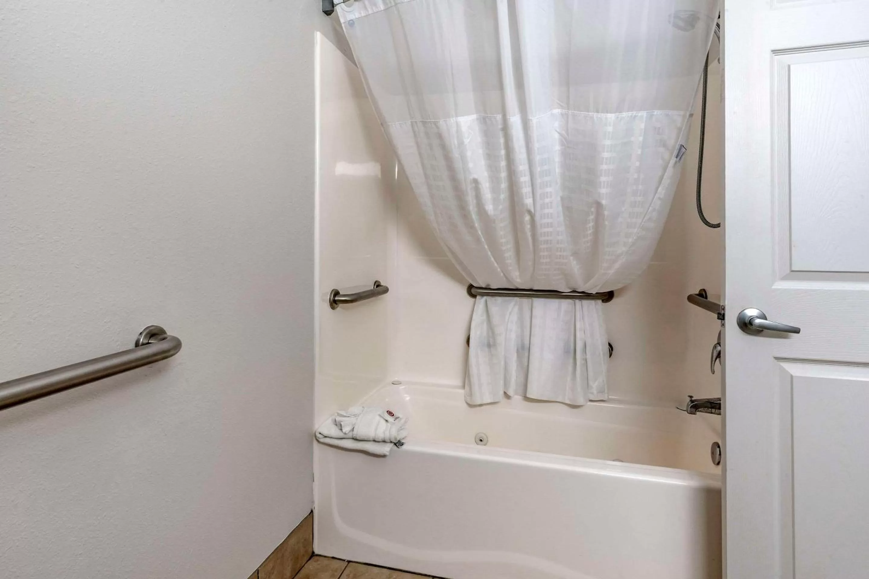 Bathroom in Comfort Inn & Suites