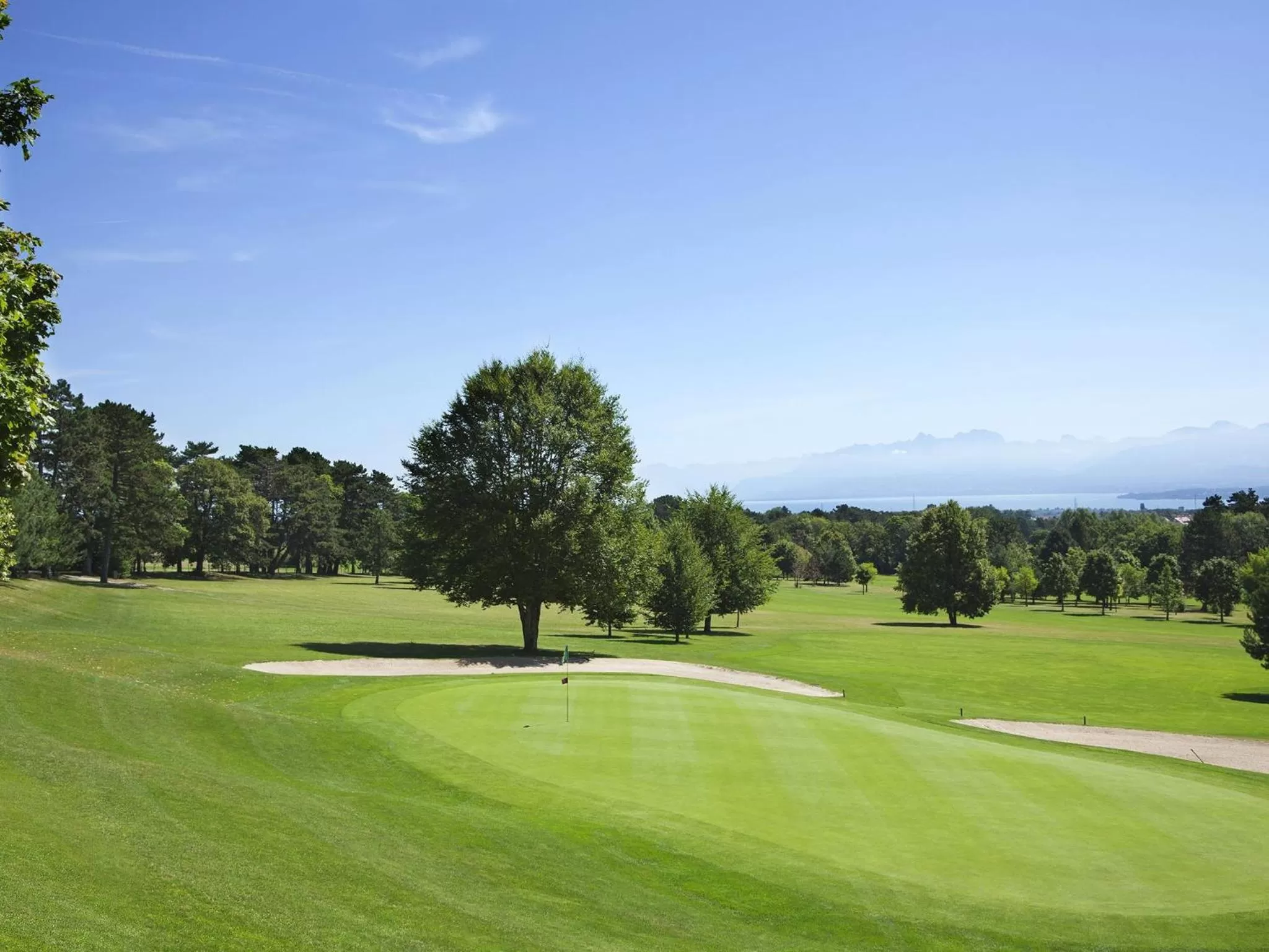 Golfcourse in Château de Bonmont