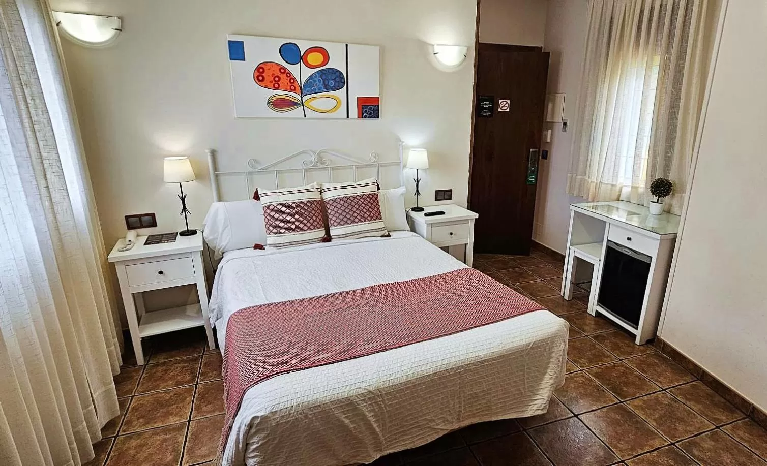 Bedroom, Bed in Hotel Medina de Toledo