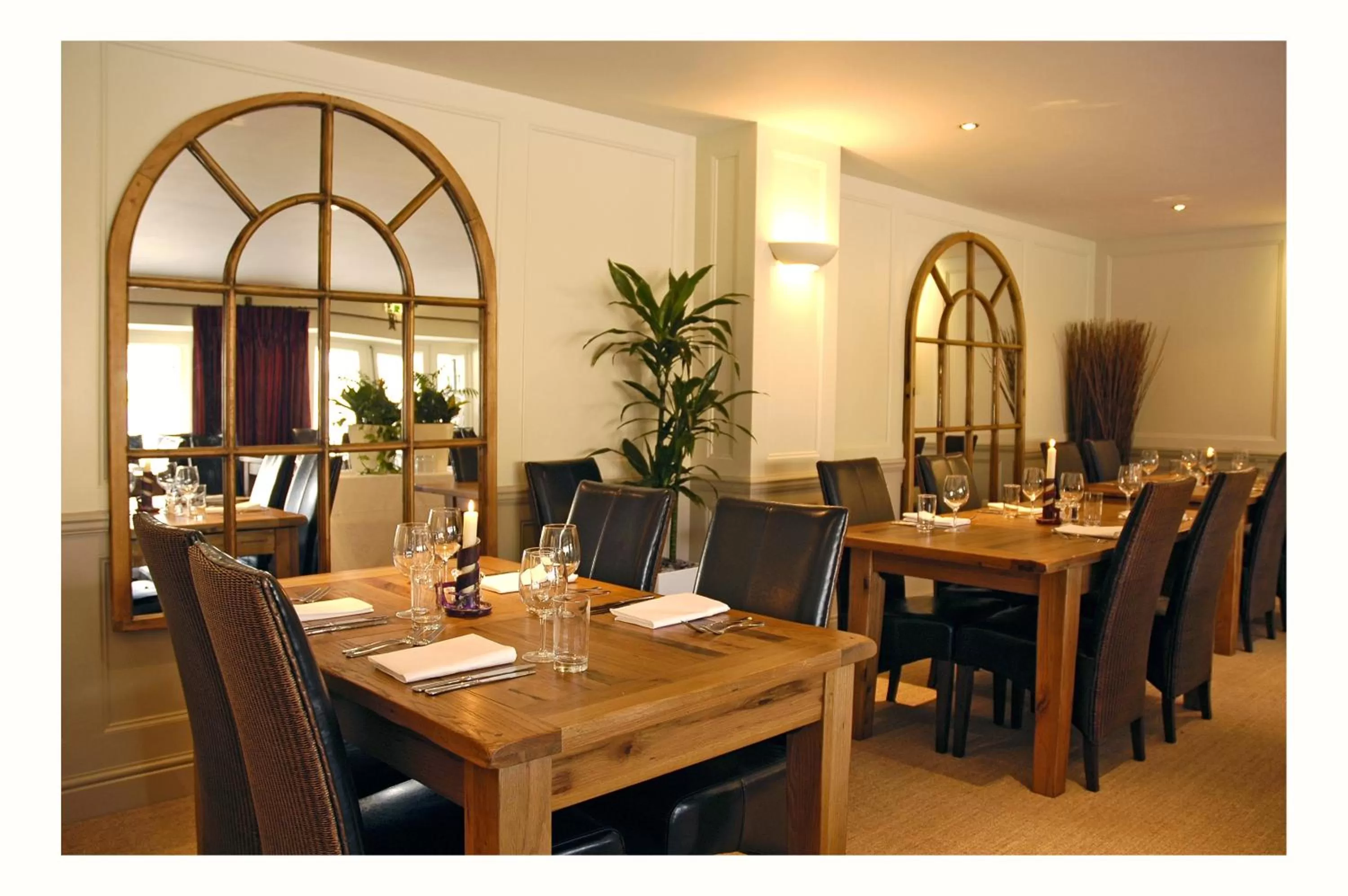Restaurant/places to eat in The Kings Arms