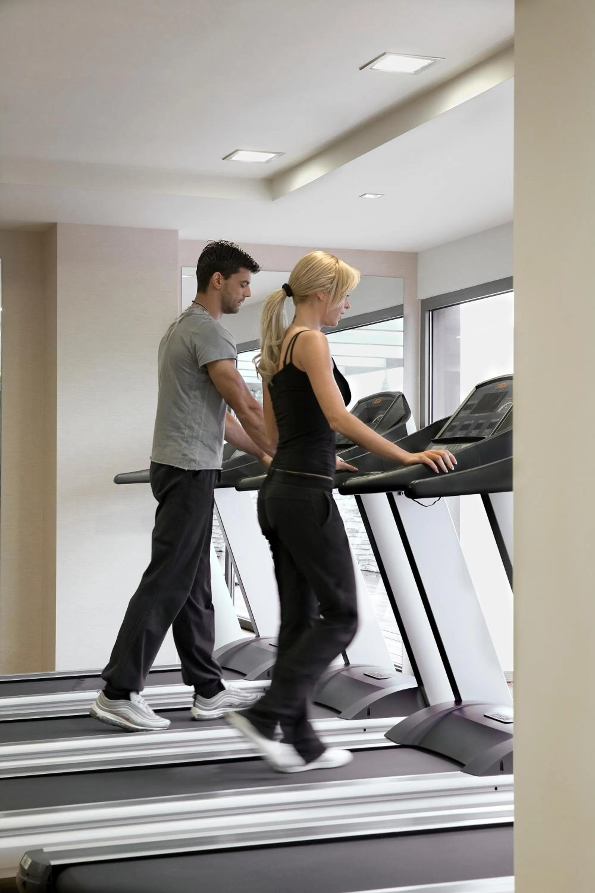 Fitness centre/facilities in Ramada Plaza by Wyndham Thraki