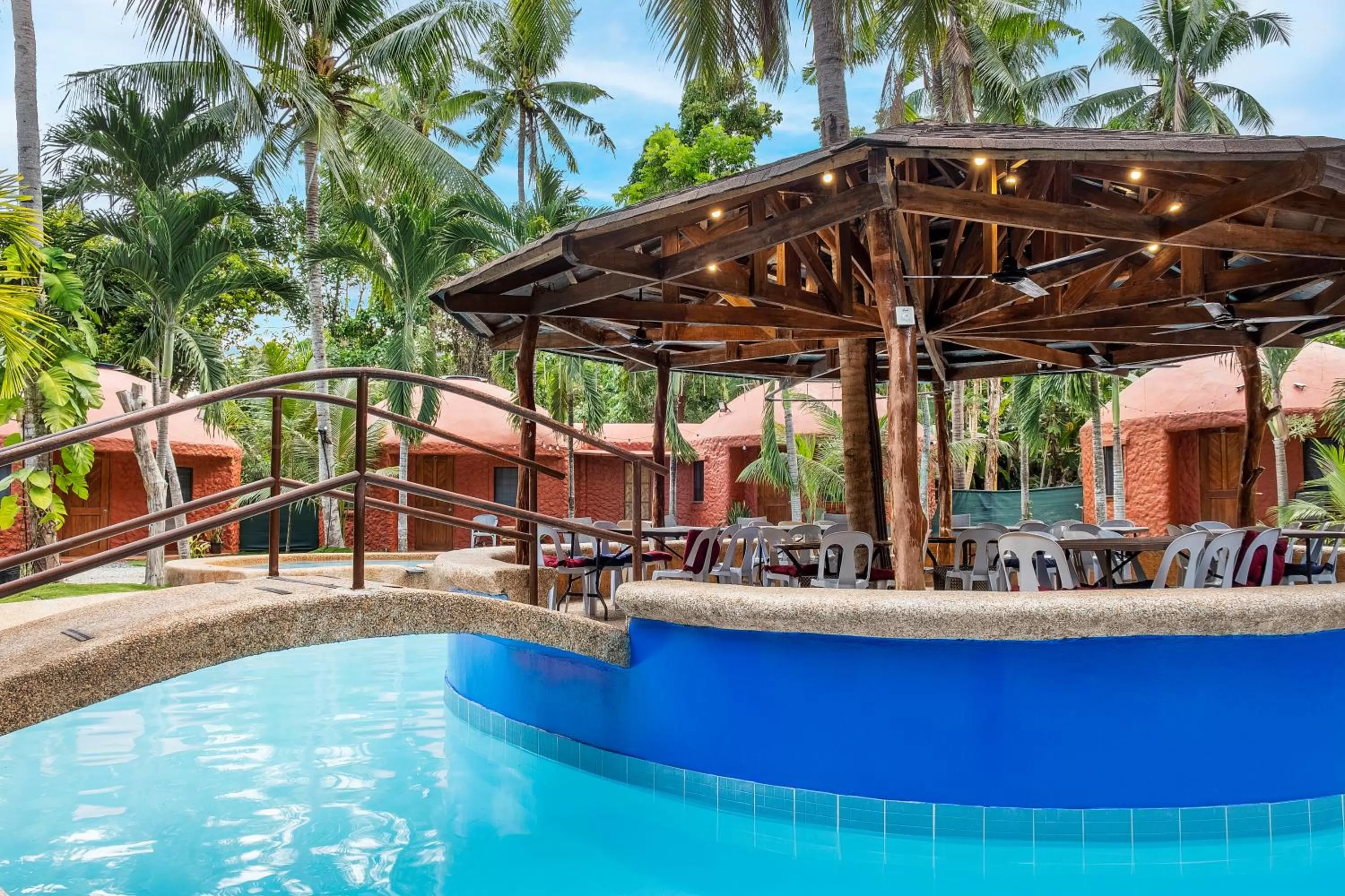 Panglao Chocolate Hills Hostel