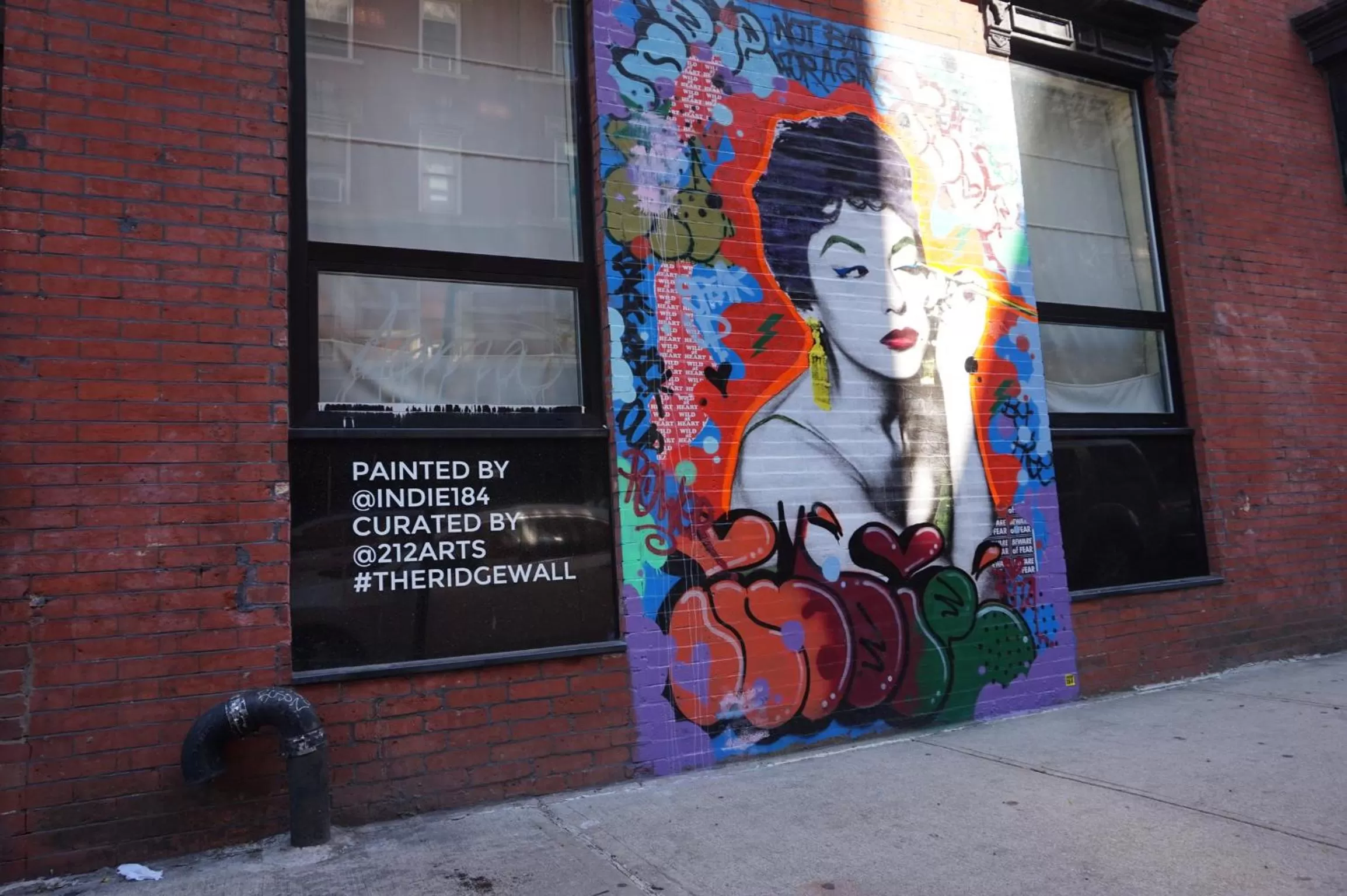 Facade/entrance in The Ridge