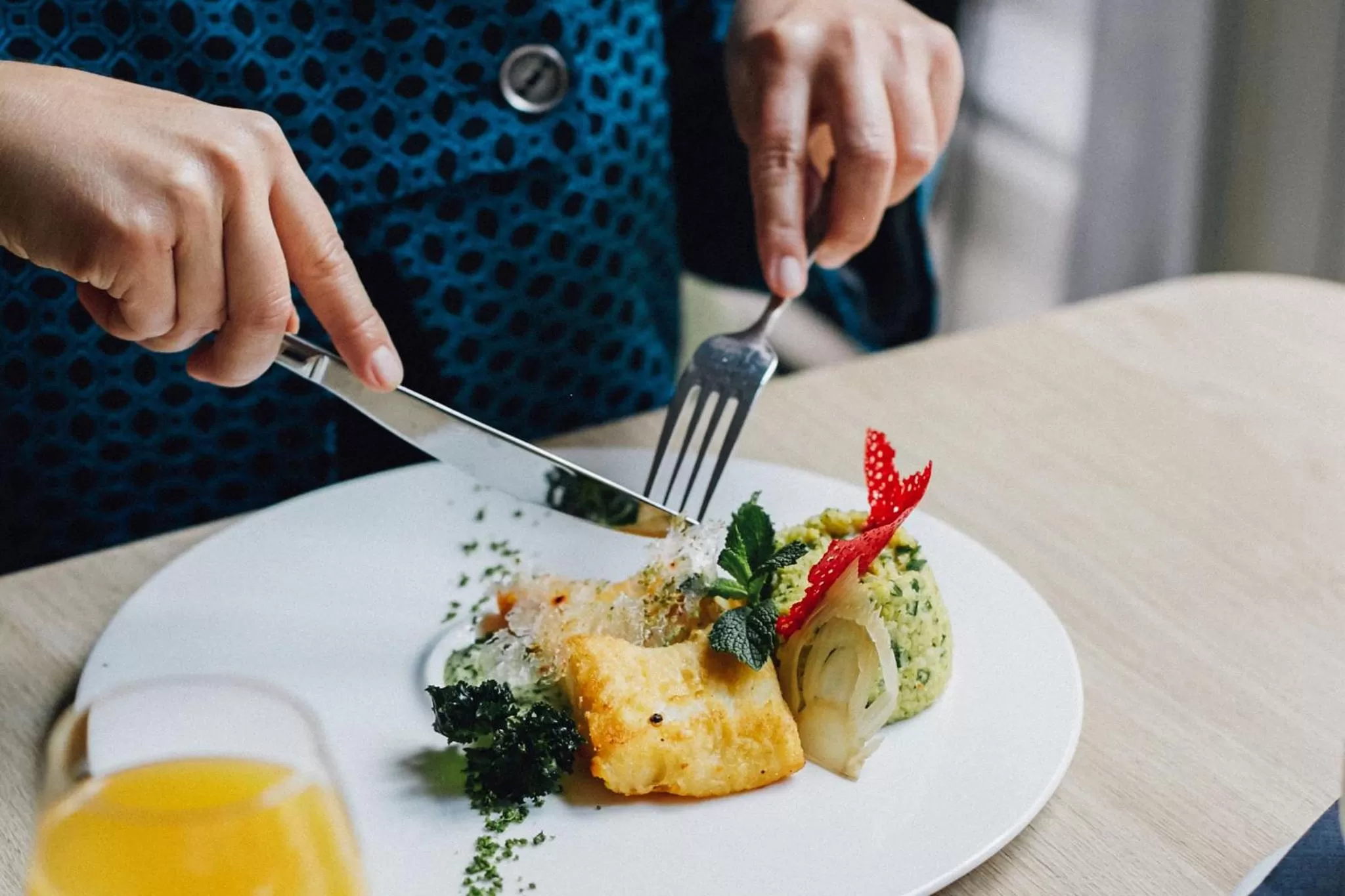 Lounge or bar in Holiday Inn Krakow City Centre by IHG