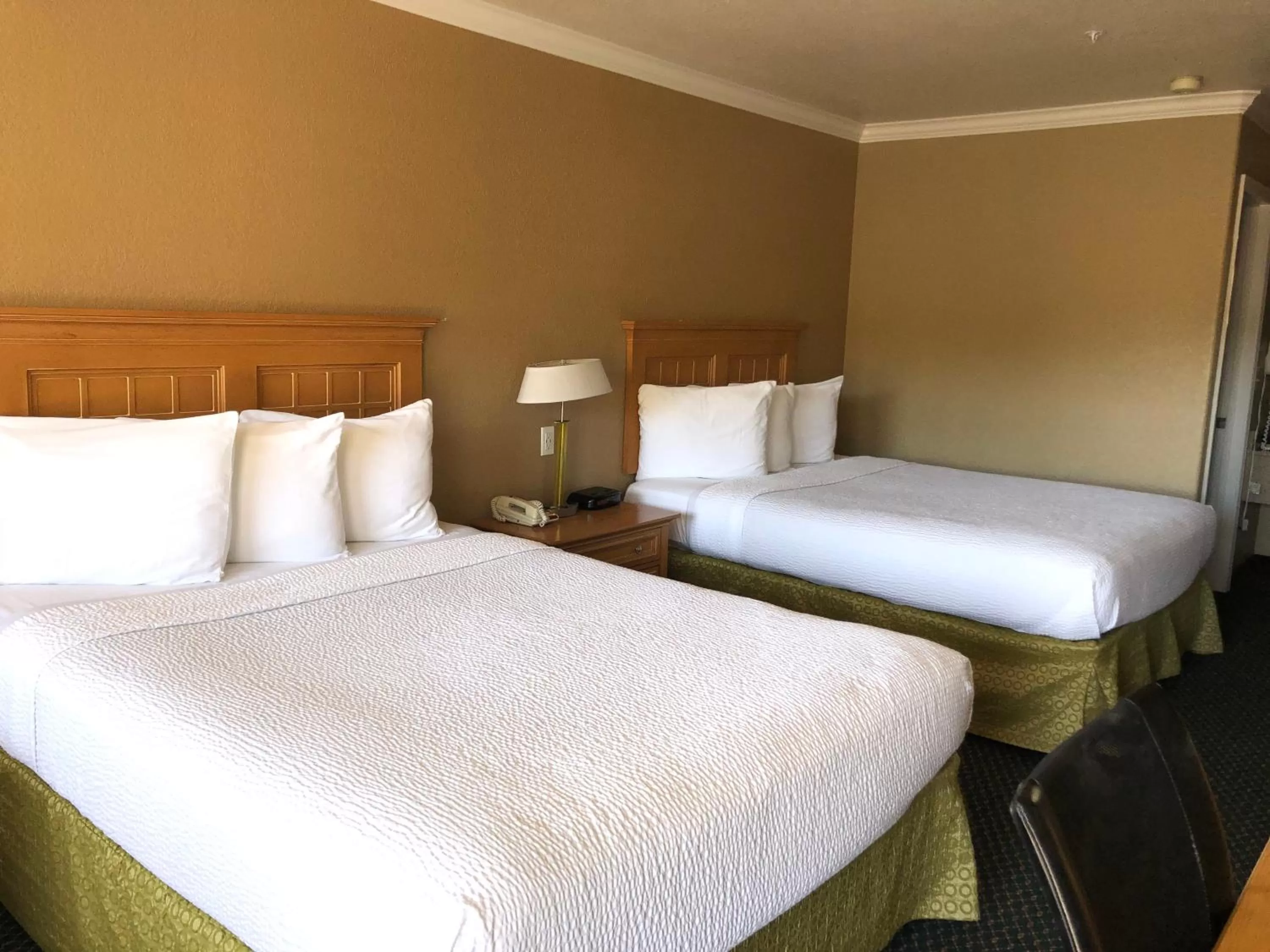 Bed in Lake Point Lodge