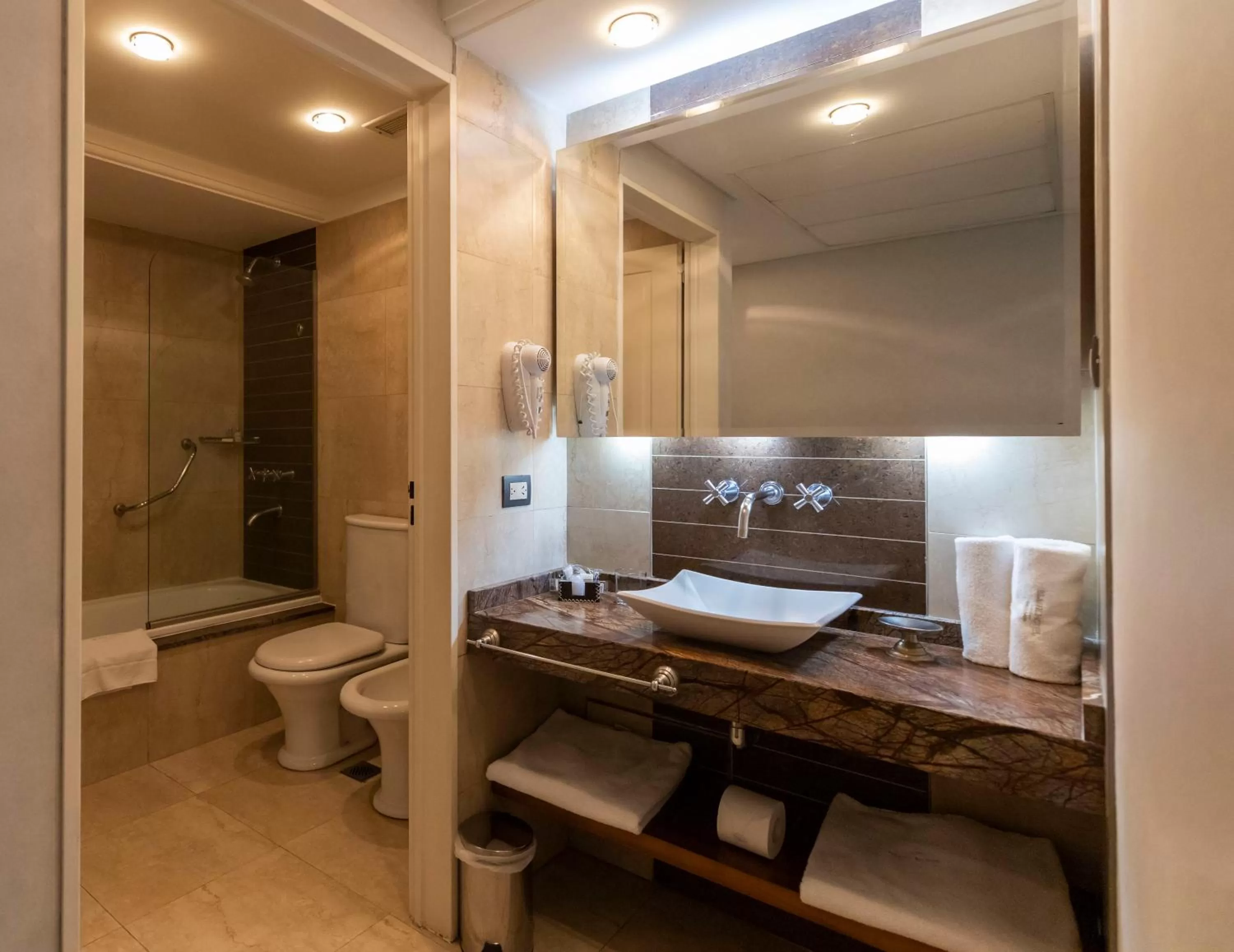 Shower in Blank Hotel Recoleta