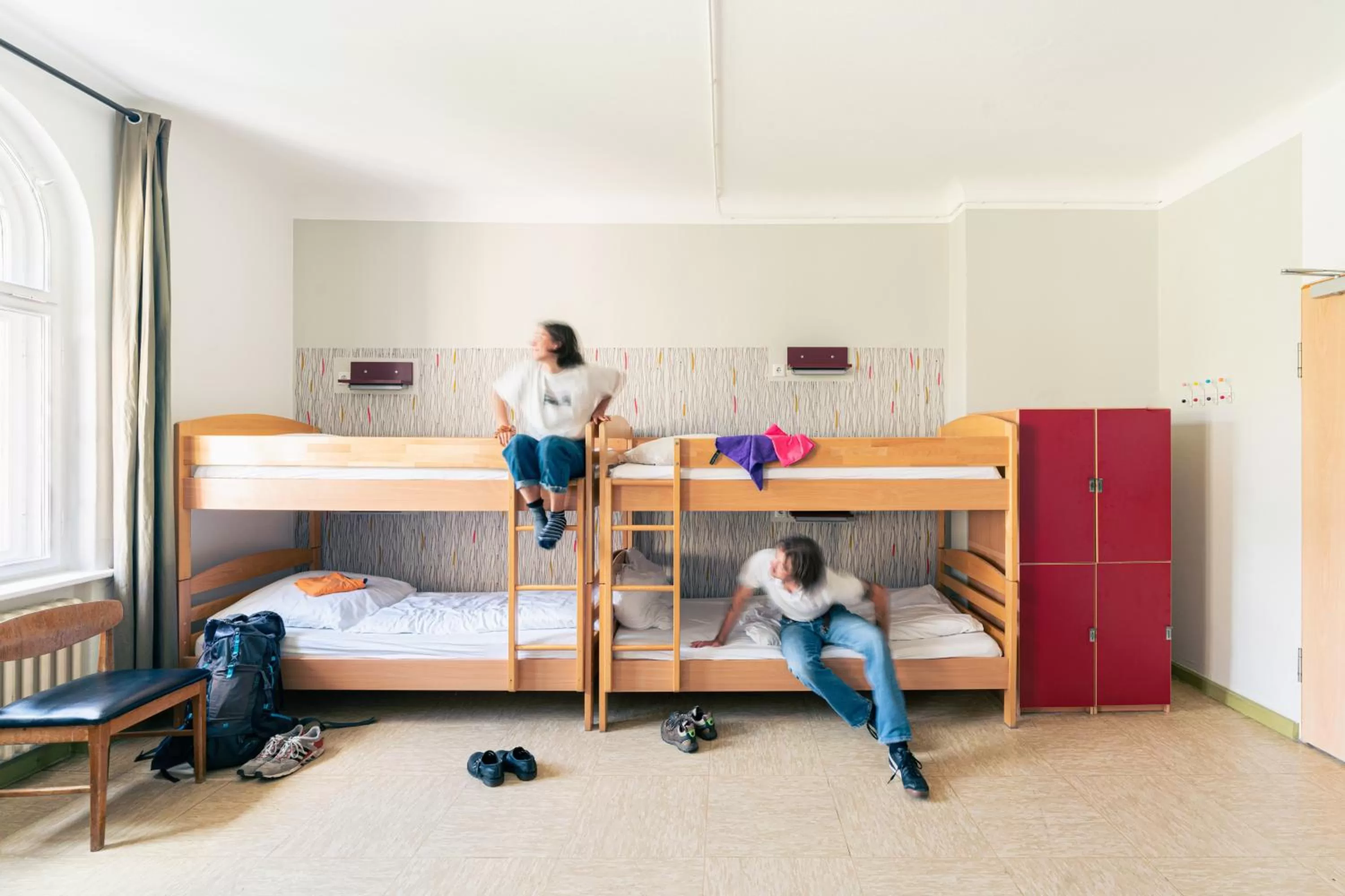 Dining area, Bed in Three Little Pigs Hostel - Your Berlin Castle