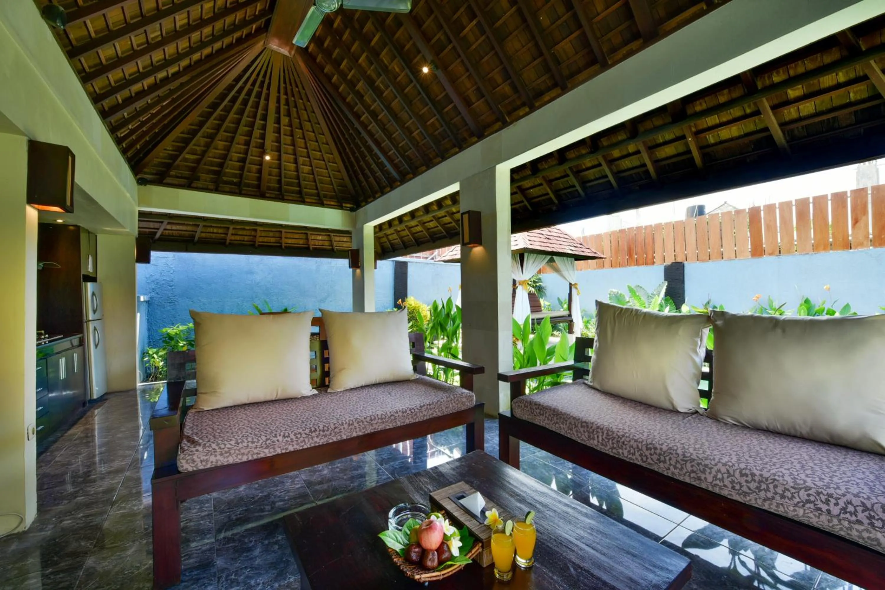 The Khayangan Dreams Villa Umalas