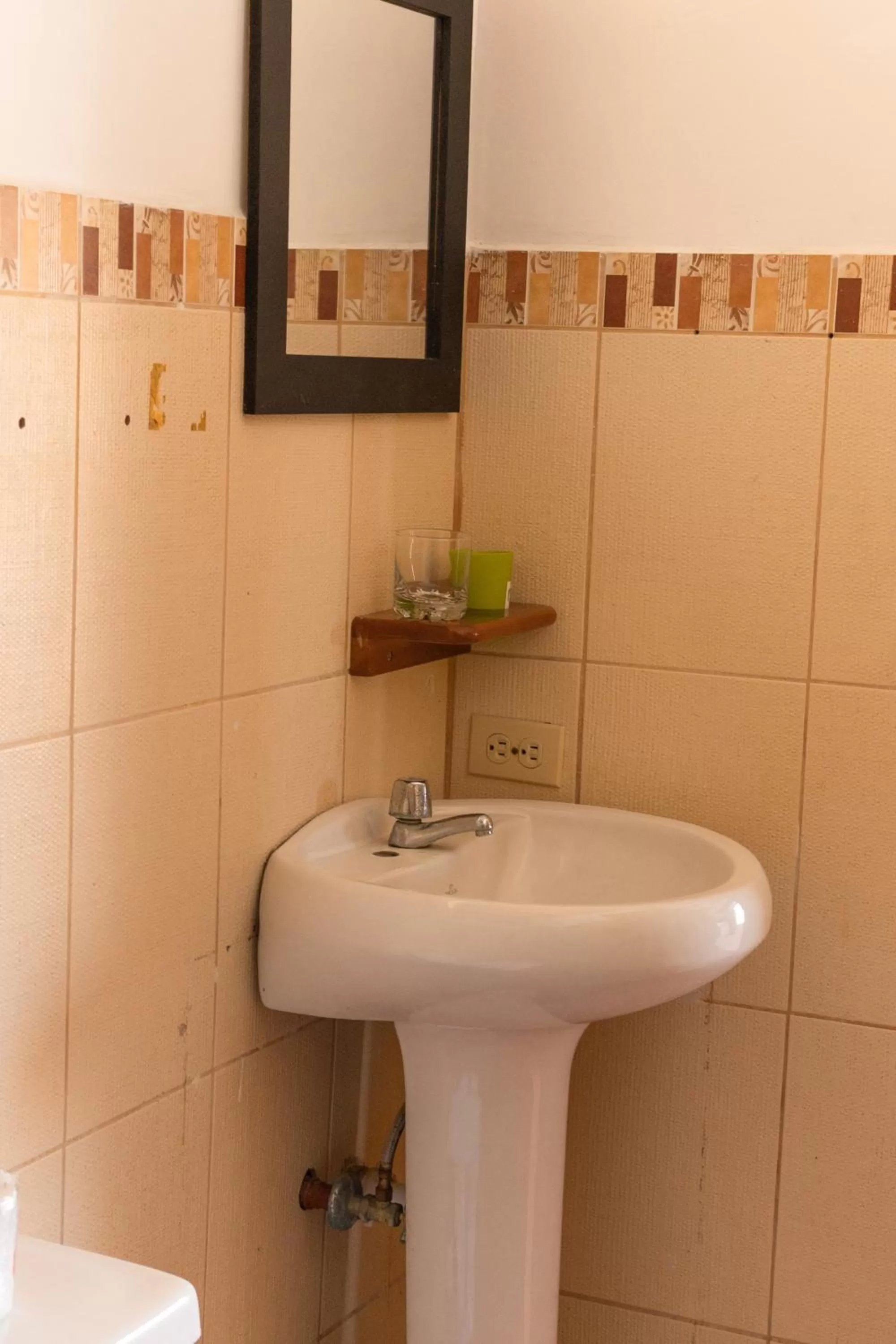 Bathroom in Hotel Crossman