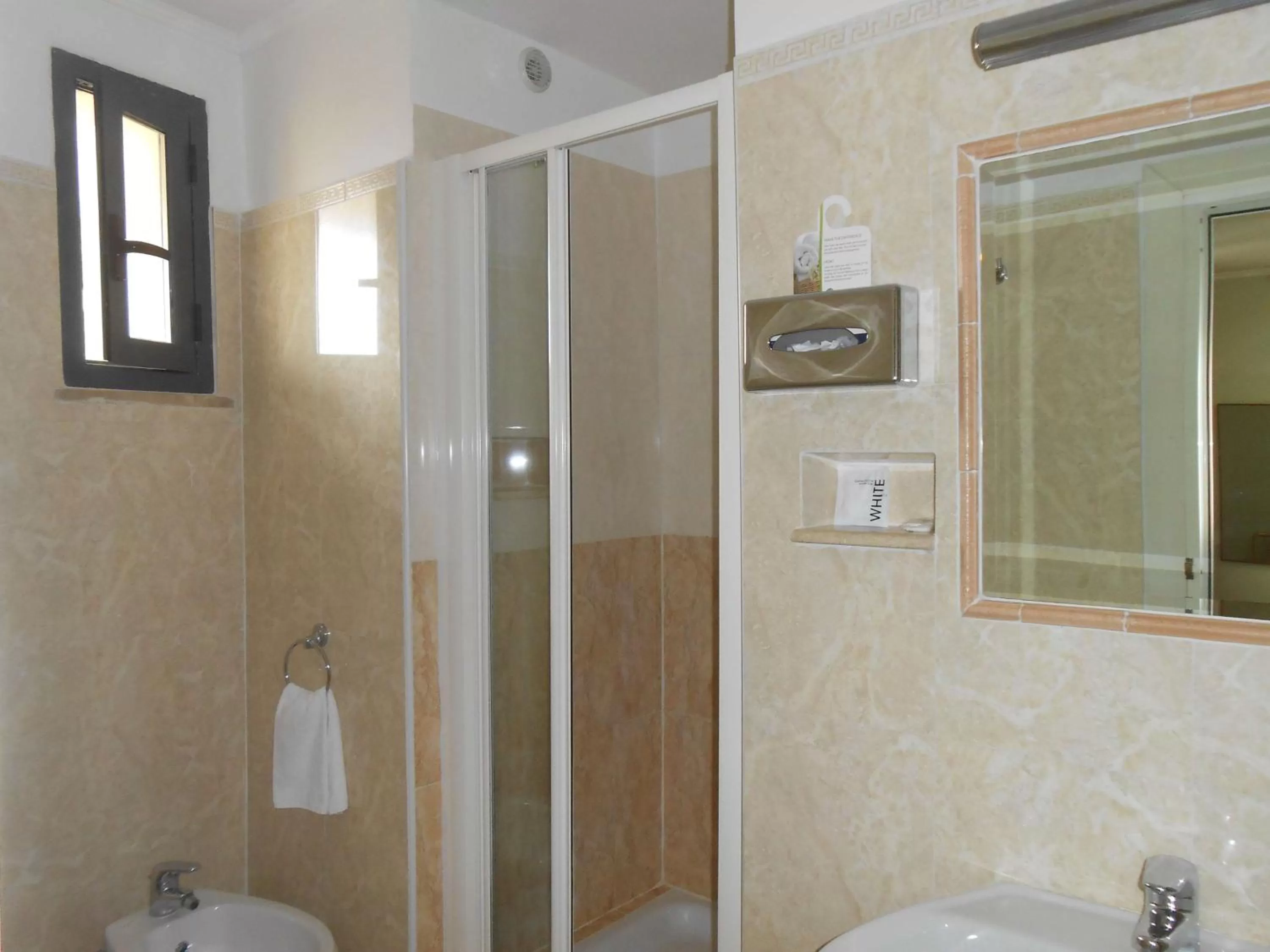 Shower in Hotel Riviera Fiumicino