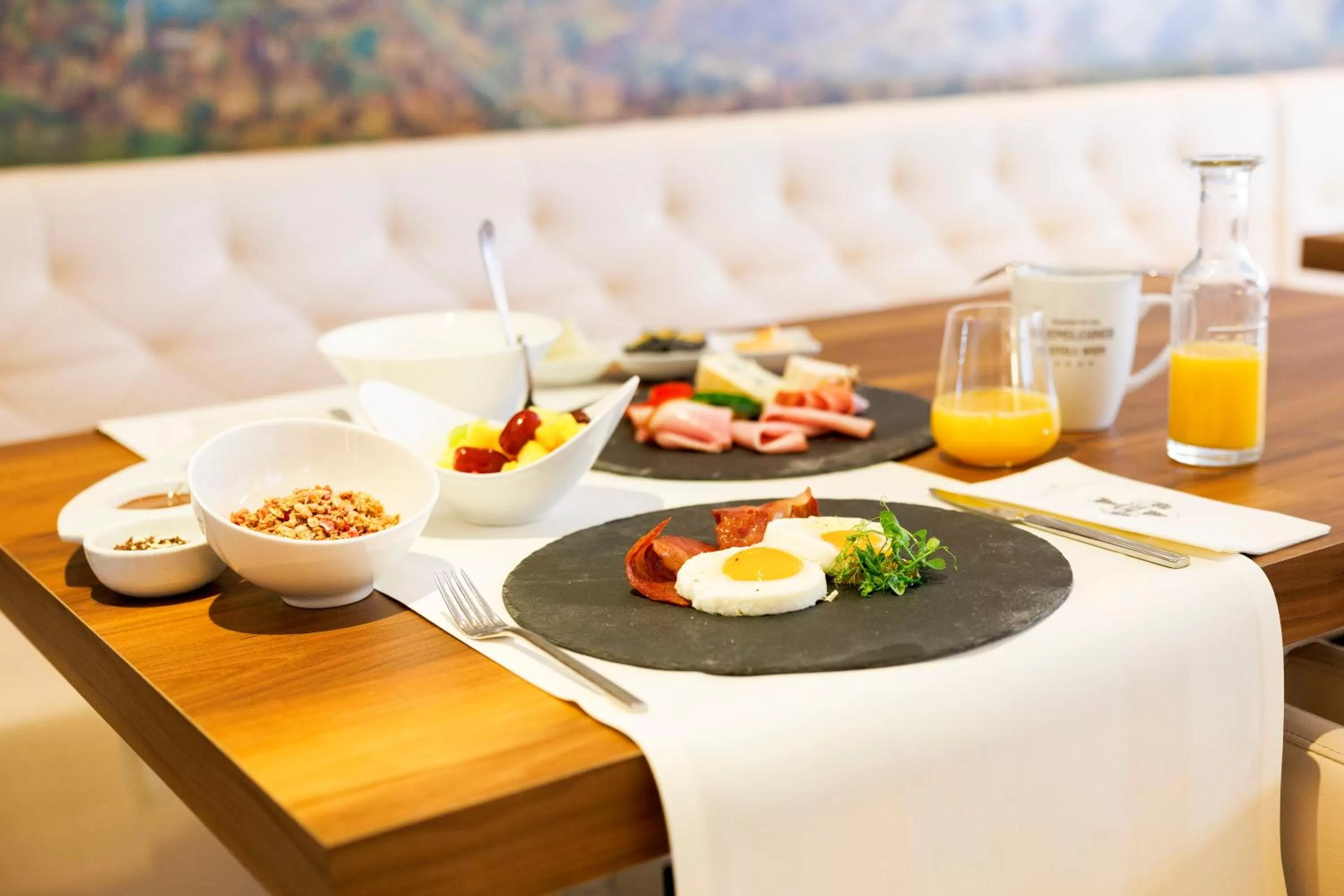 Breakfast in Hotel Royal