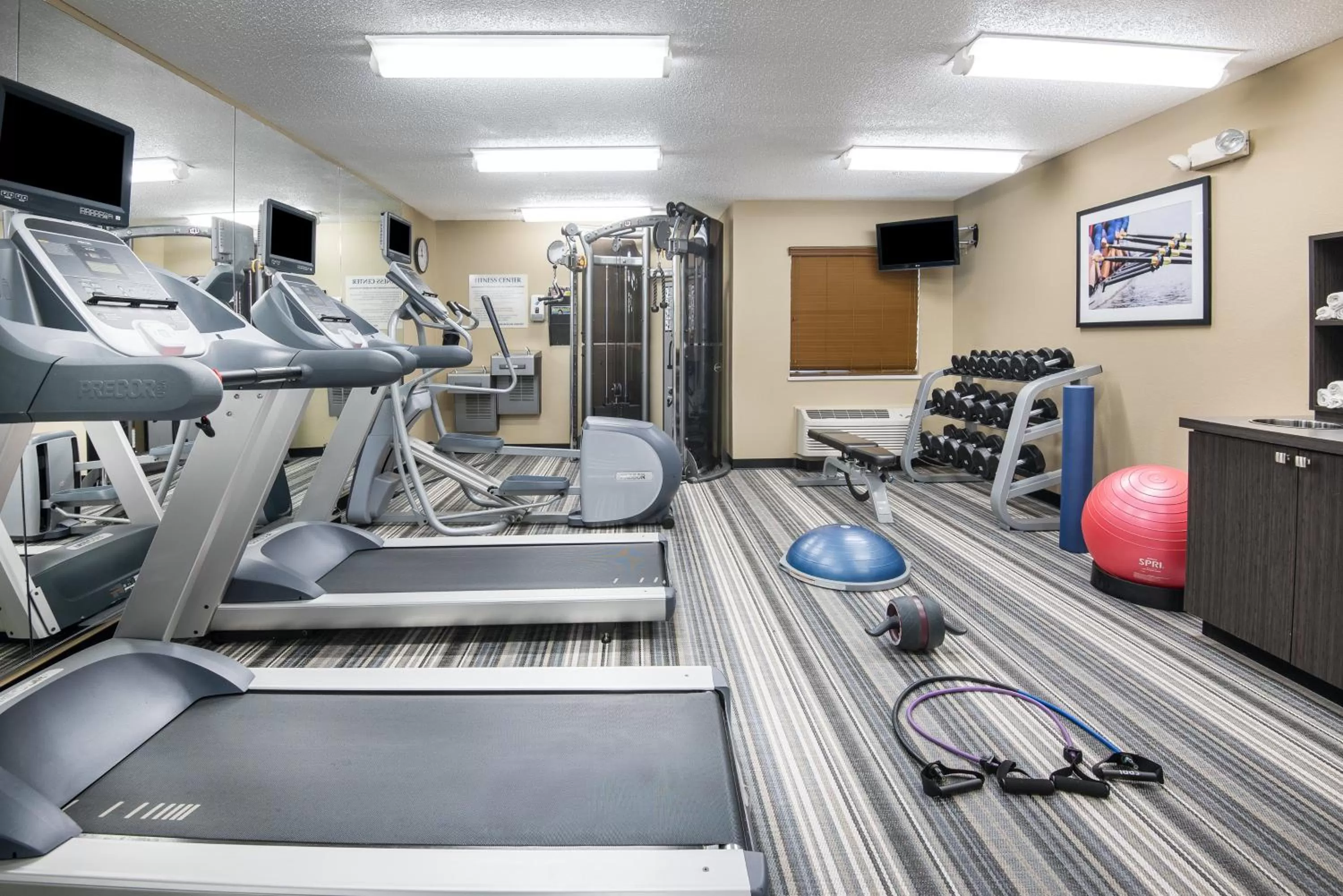 Fitness centre/facilities in Candlewood Suites Durham - RTP by IHG