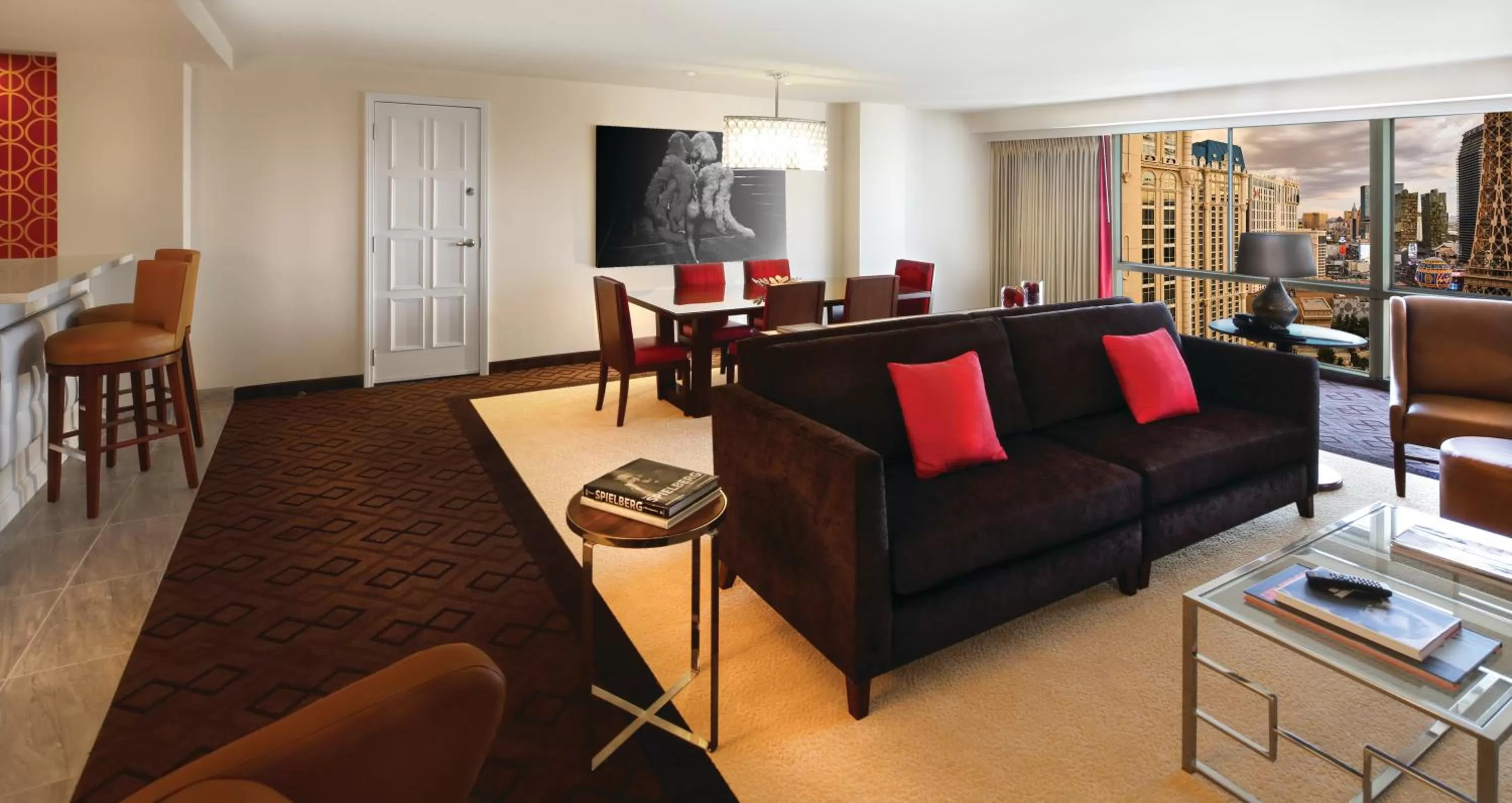 Living room in Horseshoe Las Vegas