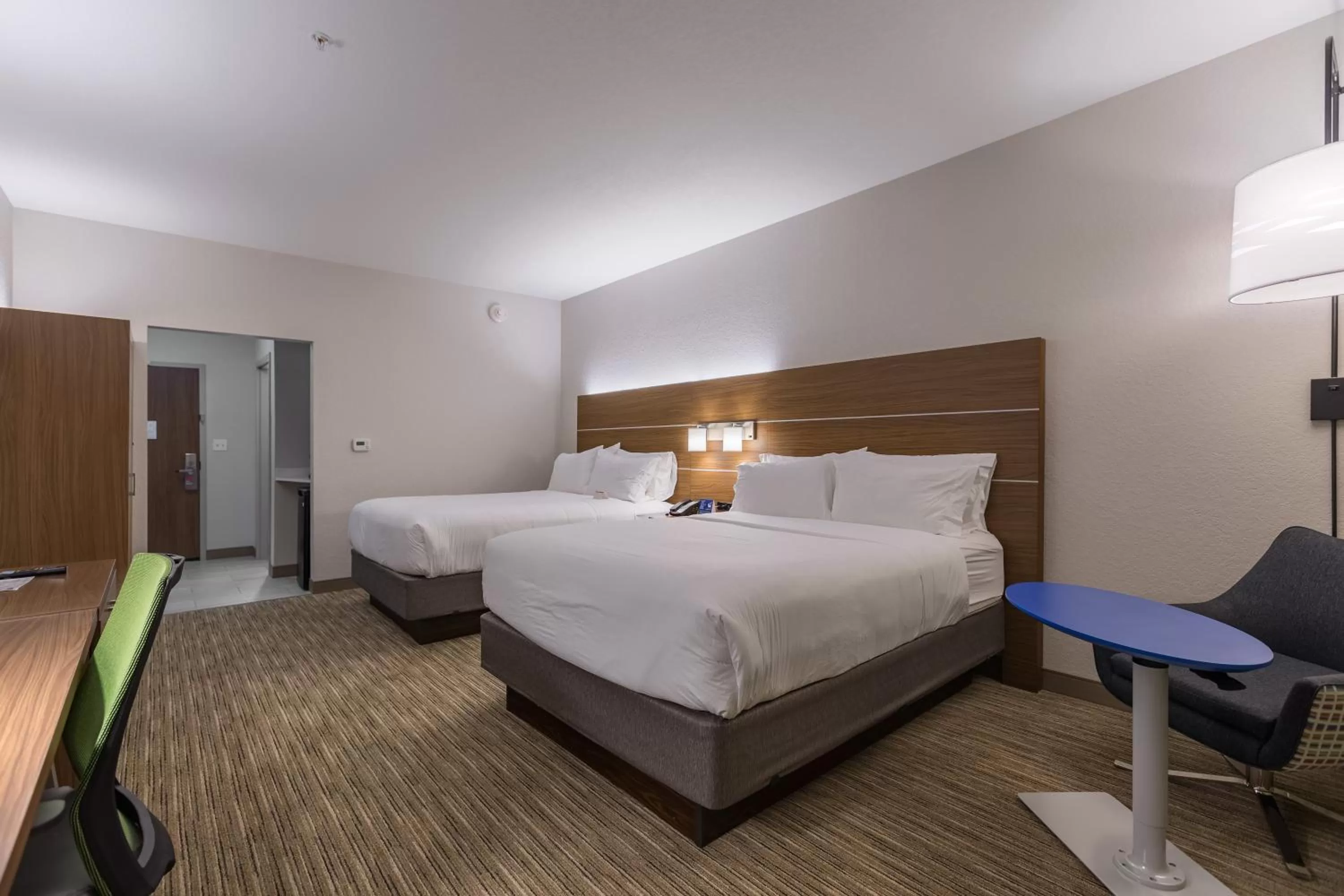 Photo of the whole room, Bed in Holiday Inn Express & Suites - San Marcos South by IHG