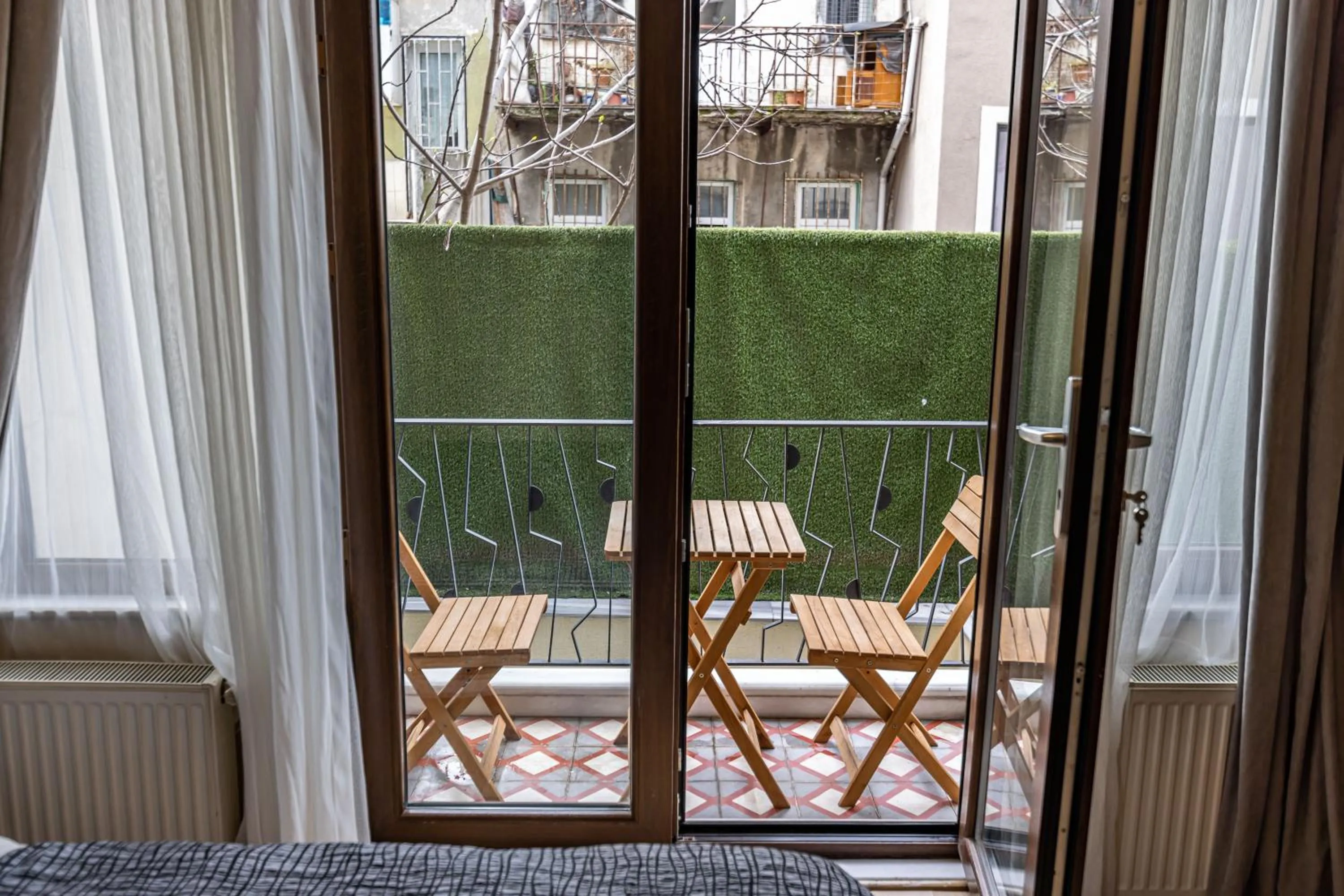 Balcony/Terrace in Calanthe Residence