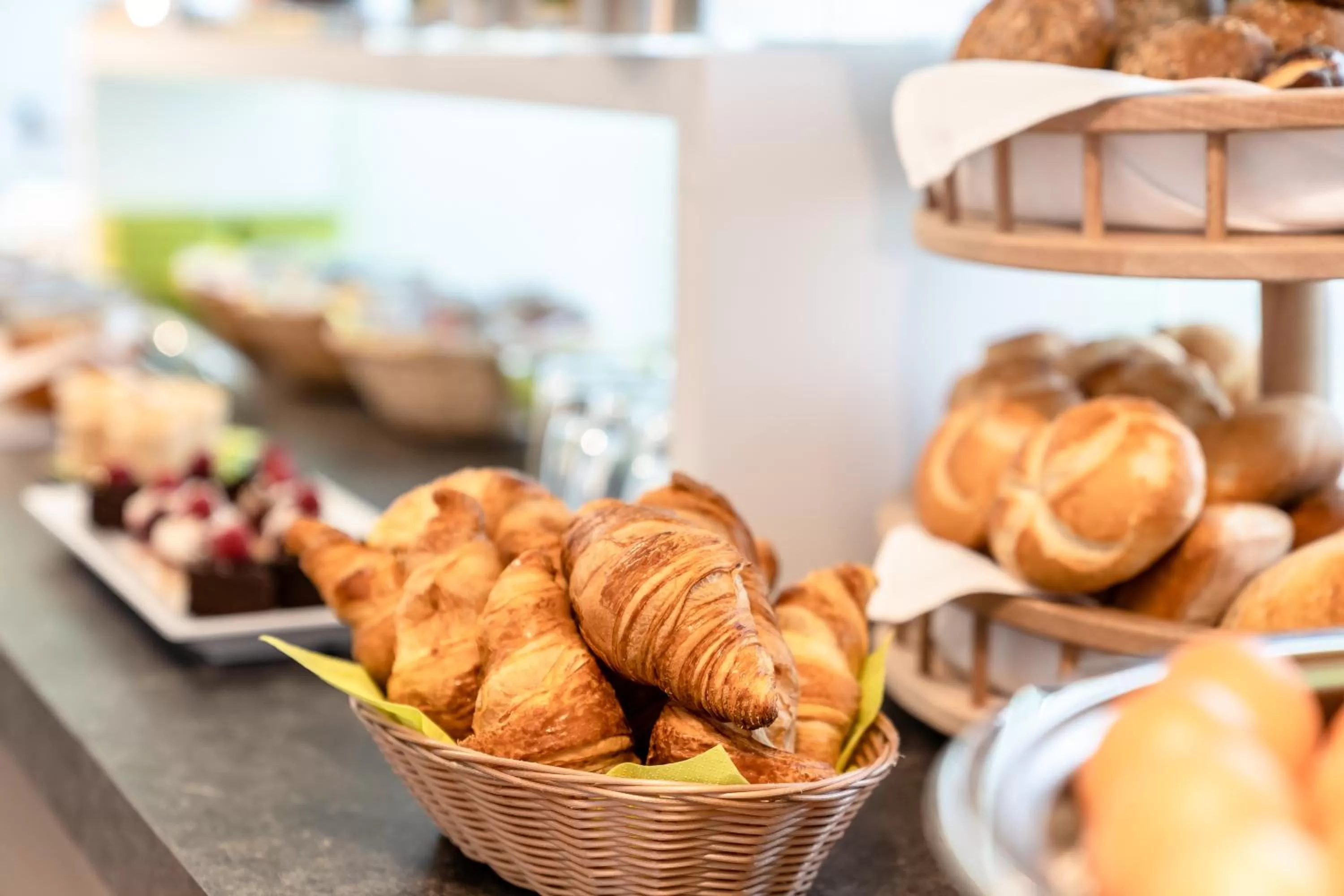 Food in Hotel Demas City