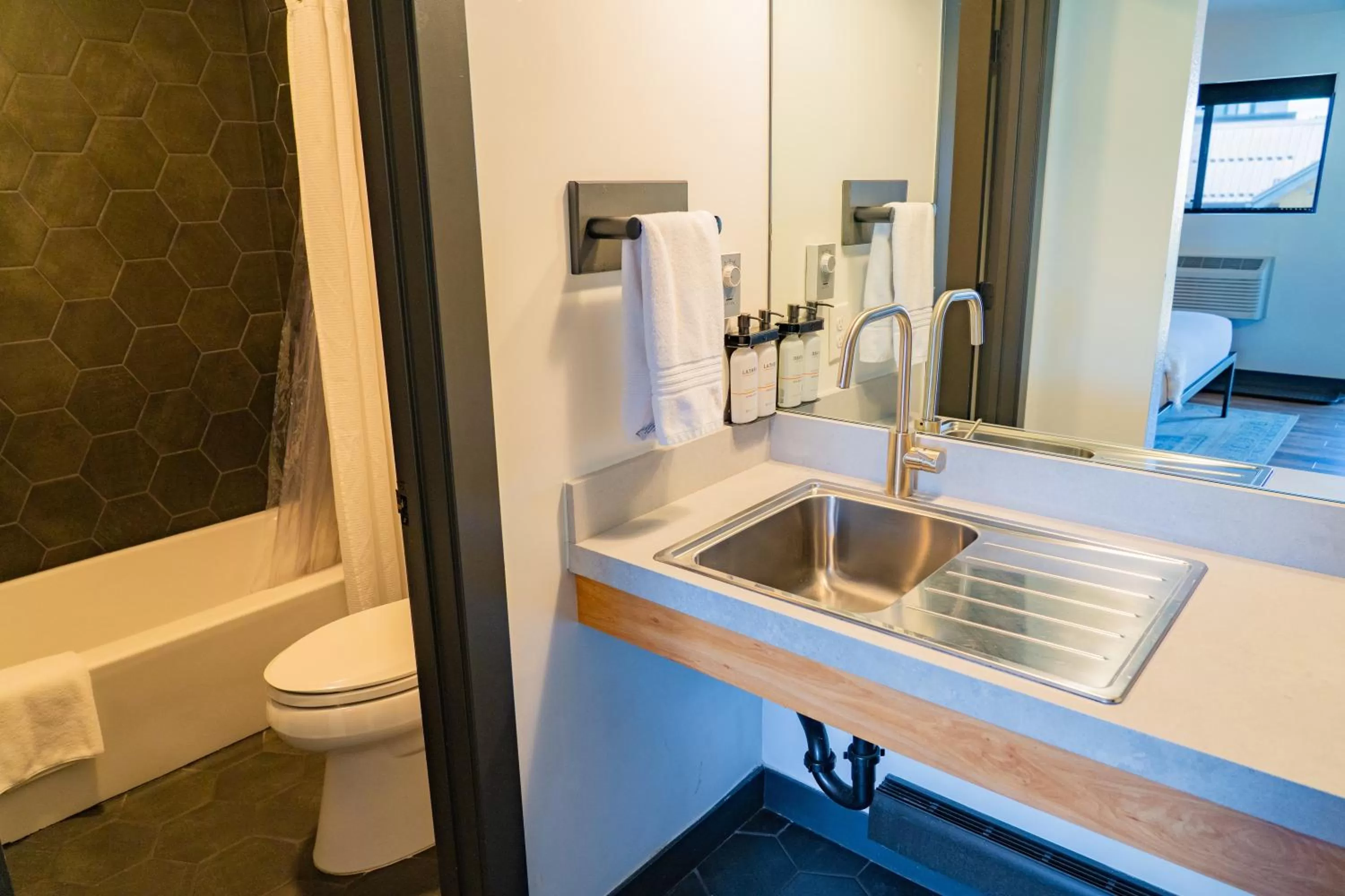 Bathroom in Gravity Haus Winter Park