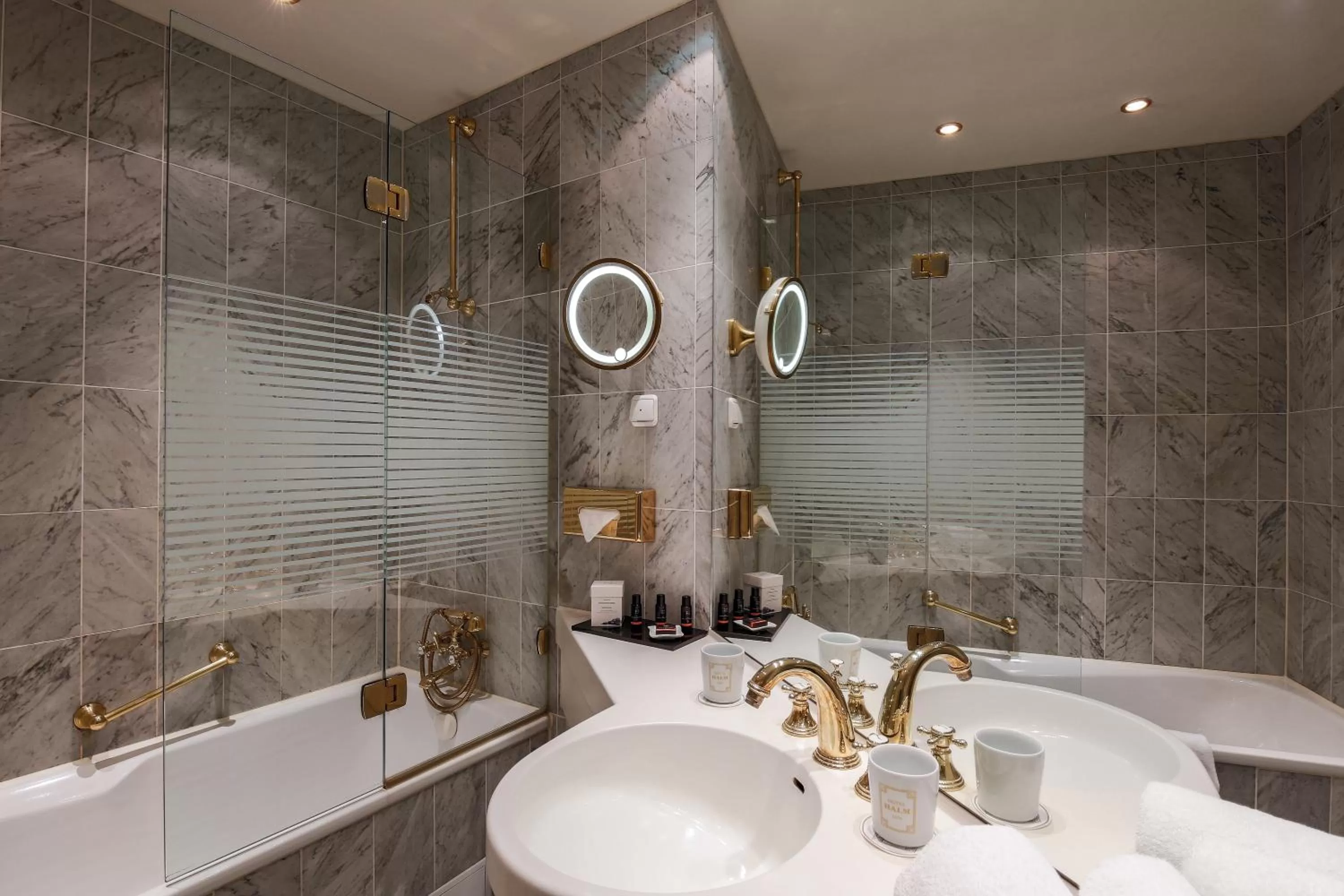 Bathroom in Hotel Halm Konstanz