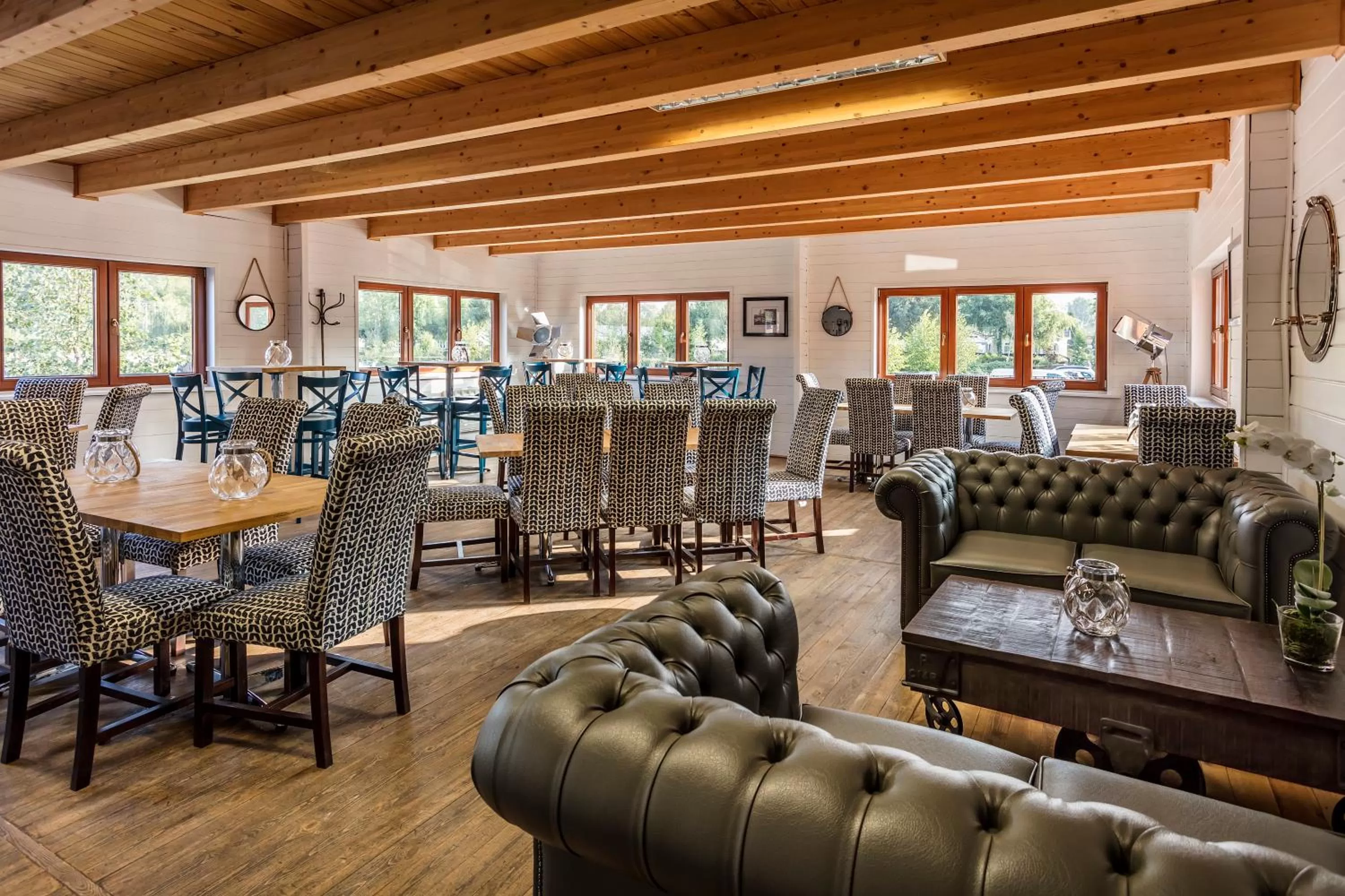 Restaurant/places to eat in Roydon Marina Village Hotel